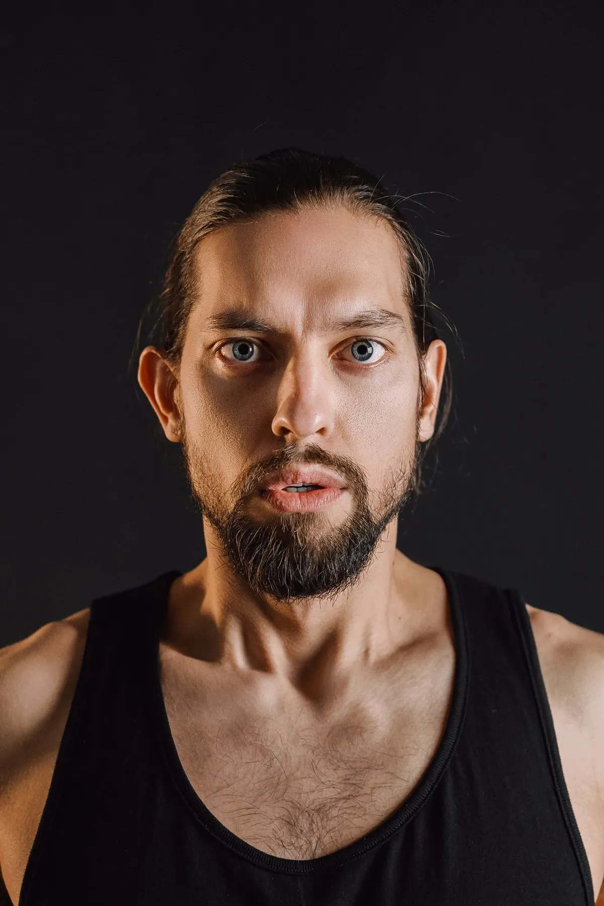 Robert a essayé d'expliquer qu'il allait acheter le canapé. | Source : Pexels