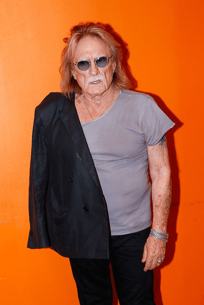 Le chanteur Christophe assiste à la première des "Bêtises" au Cinéma Gaumont Opéra le 21 juillet 2015 à Paris, France. | Photo : Getty Images