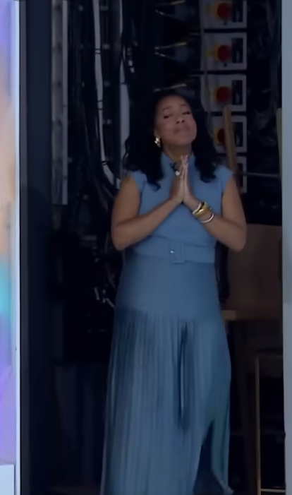 Sheinelle Jones appears on set, visibly moved as she joins the show | Source: YouTube/jennaandfriends