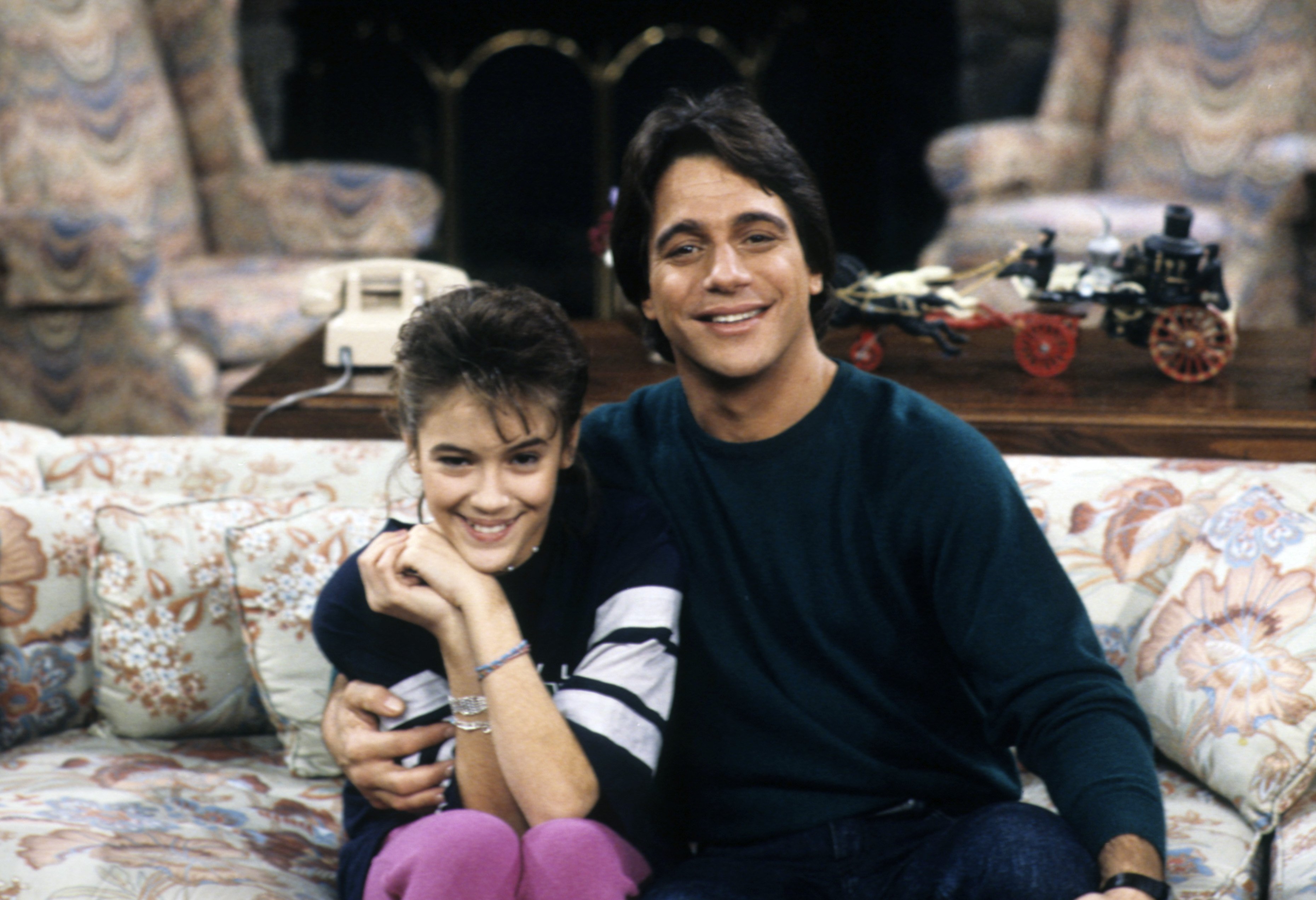 Actress Alyssa Milano and Tony Danza during their 1987 set in "Who's the Boss?" series. | Photo: Getty Images
