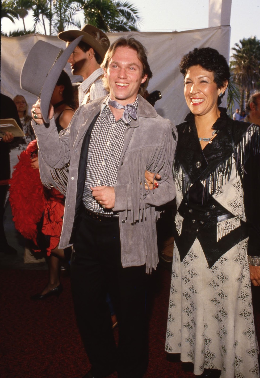 Richard Thomas and Alma Gonzales circa 1980s. | Source: Getty Images