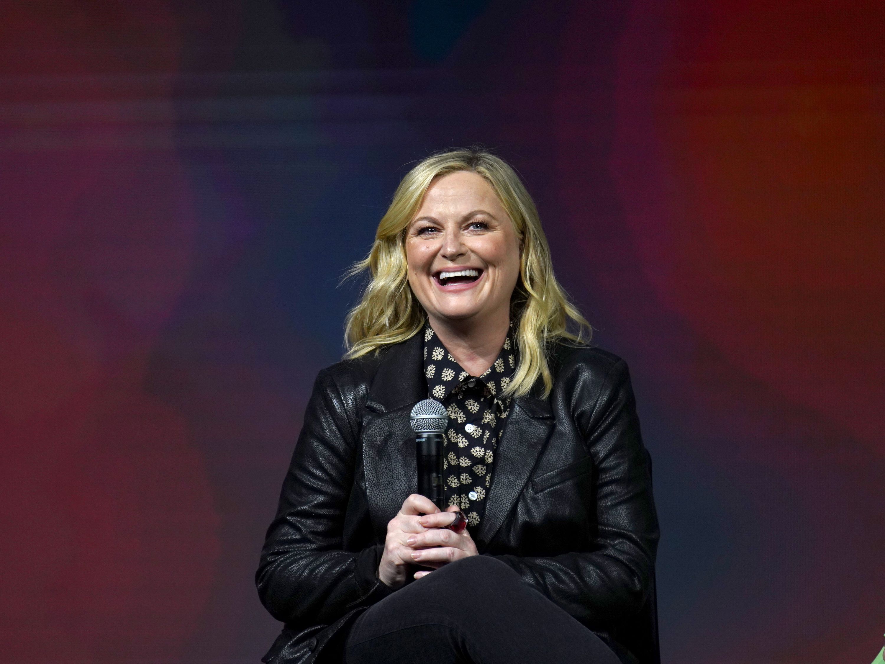 Amy Poehler speaks onstage during Netflix FYSEE "Russian Doll" ATAS Official at Raleigh Studios Hollywood on June 4, 2022, in Los Angeles, California. | Source: Getty Images