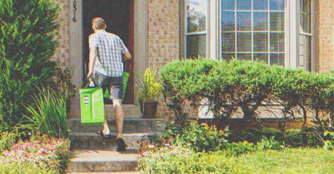 Sarah was speechless when she saw the delivery man's face | Source: Shutterstock.com