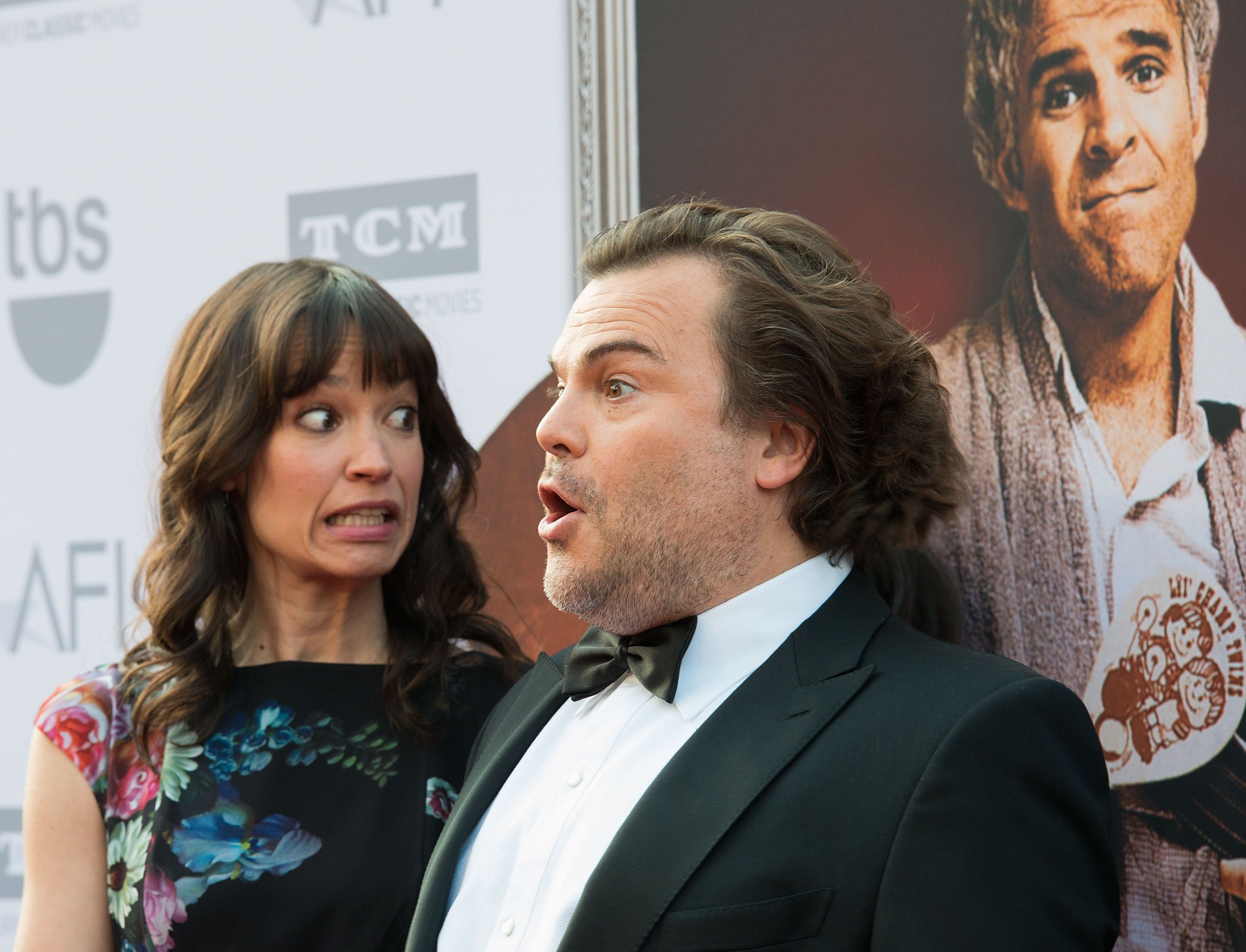 Artist Tanya Haden (L) and actor Jack Black arrive for the AFI Life Achievement Award Gala Honoring Steve Martin in Hollywood, California, June 4, 2015. | Source: Getty Images