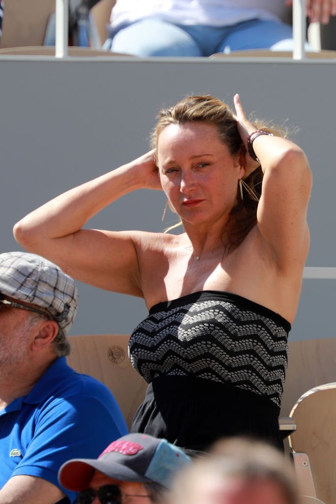 Julie Ferrier participe aux Internationaux de France de Tennis 2019 - Septième journée à Roland Garros le 01 juin 2019 à Paris, France. | Photo : Getty Images