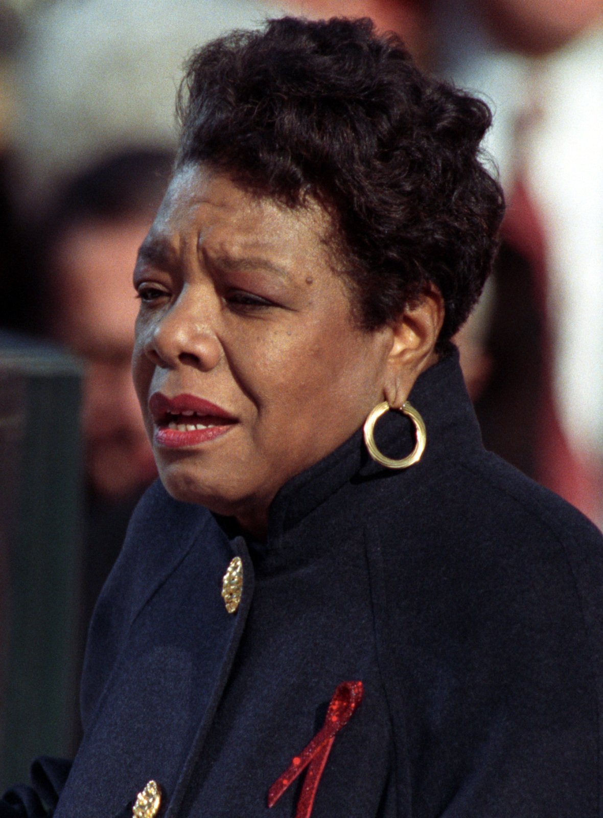 Angelou reciting her poem "On the Pulse of Morning" at US President Bill Clinton's inauguration, January 20, 1993. | Source: Wikimedia Commons Images