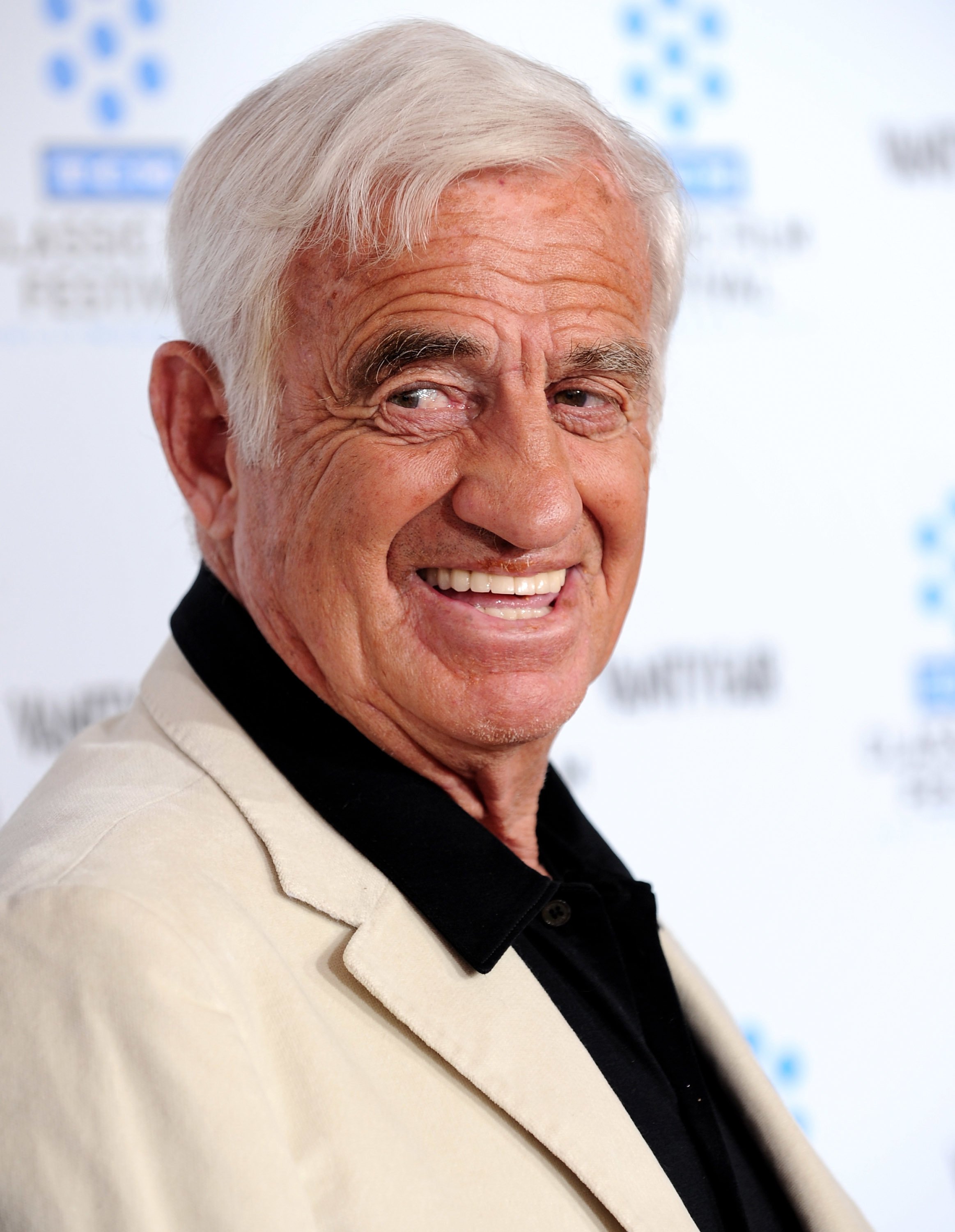 Jean-Paul Belmondo au Grauman's Chinese Theatre le 22 avril 2010 à Hollywood, Californie. | Photo : Getty Images Jean-Paul Belmondo au Grauman's Chinese Theatre le 22 avril 2010 à Hollywood, Californie. | Photo : Getty Images