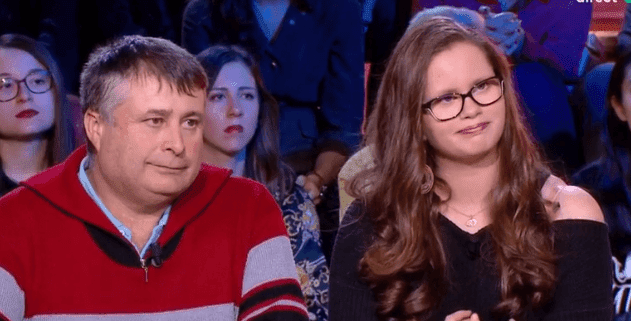 Émilie et Joël Pécourneau sur le plateau de "C Politique" sur France 5, le 24 février 2019 | Photo: FranceInfo