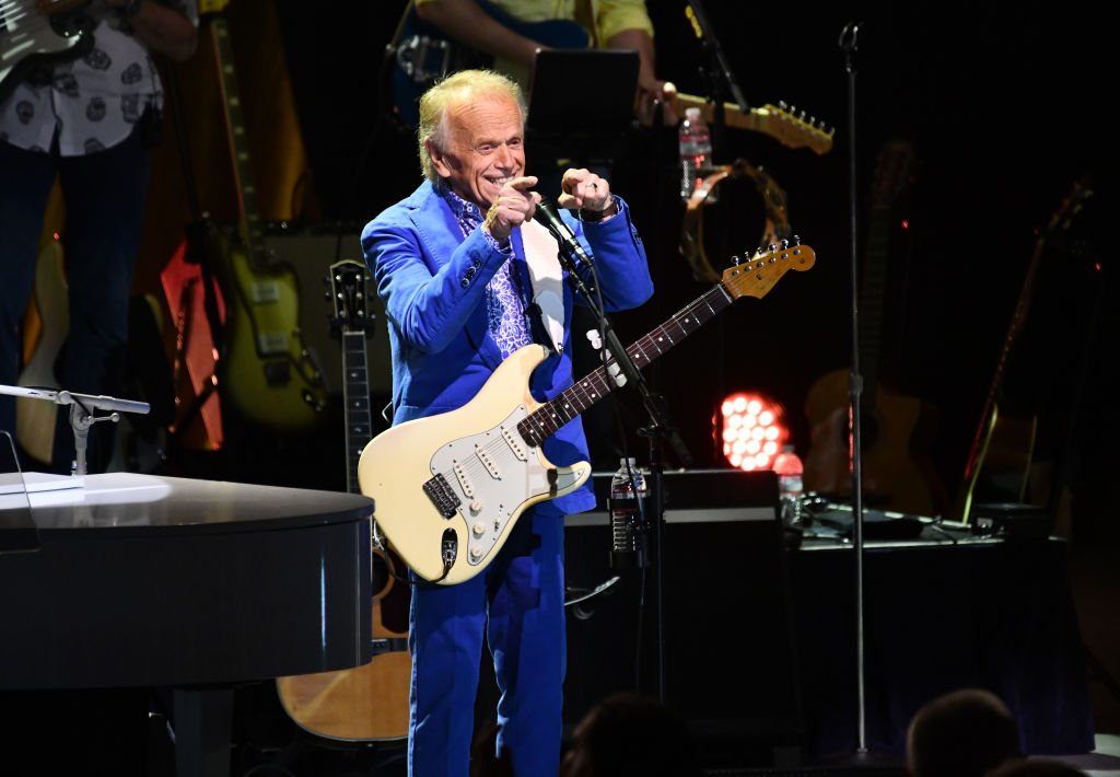  Al Jardine, founding member of The Beach Boys, performs onstage during the 'Something Great from '68 Tour' at The Greek Theatre on September 12, 2019 | Photo: Getty Images