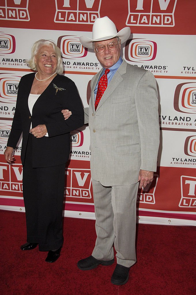 Larry Hagman and Maj Axelsson at the 4th Annual TV Land Awards at Barker Hangar in Santa Monica on March 19, 2006. | Photo: Getty Images