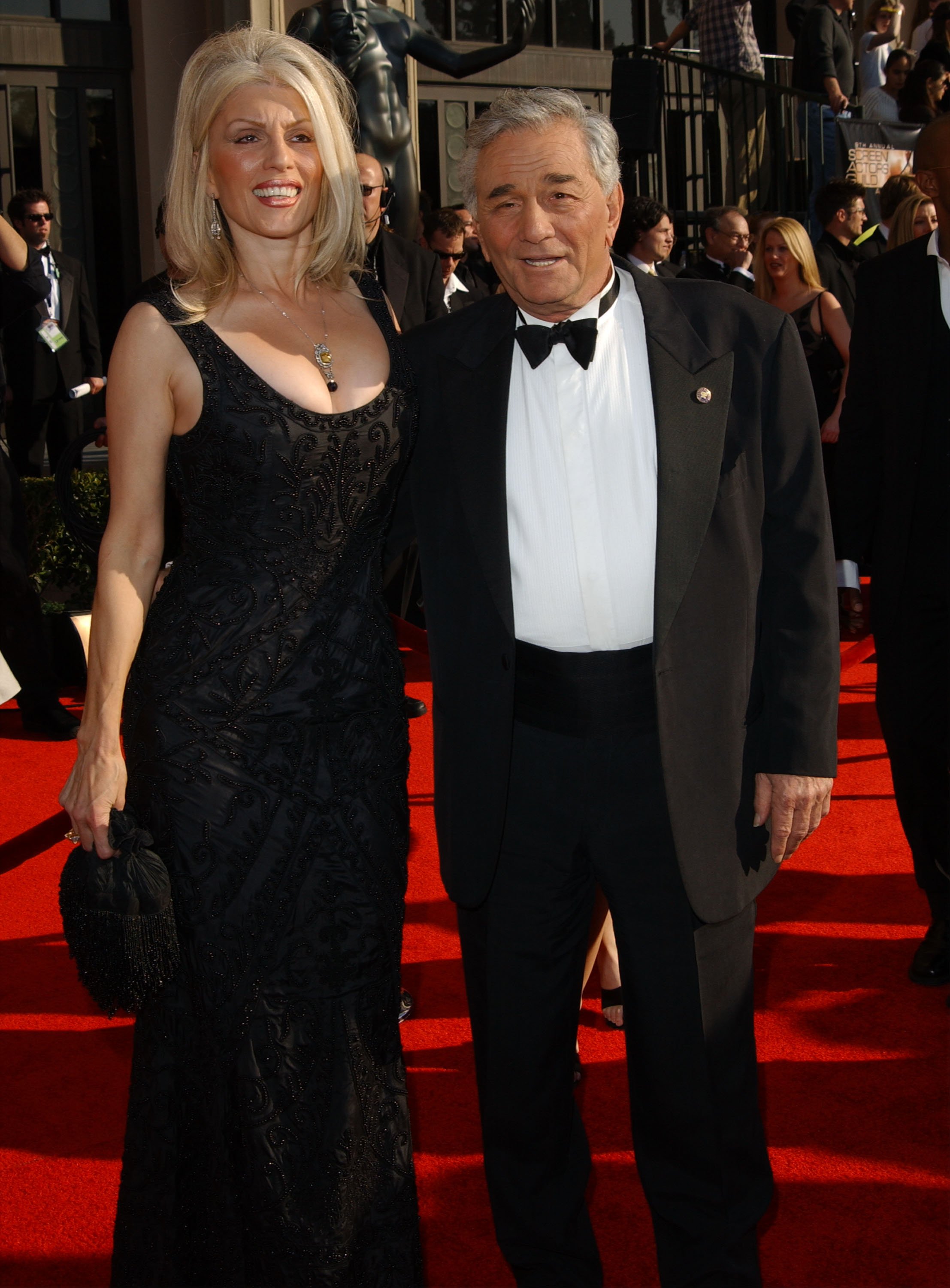 Peter Falk and Shera Danese at the 9th Annual Screen Actors Guild Awards on March 9, 2003 | Photo: GettyImages