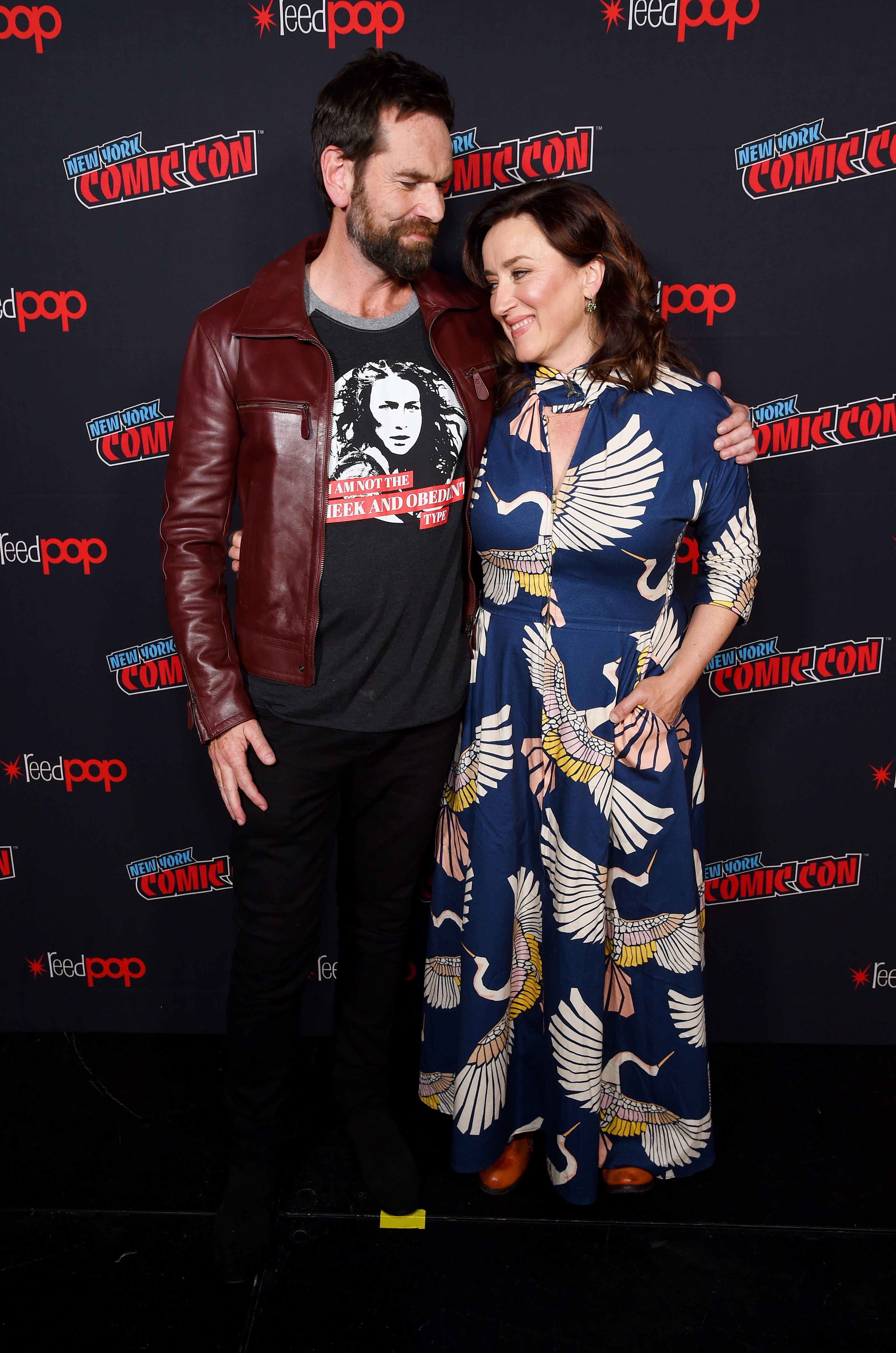 Duncan Lacroix and Maria Doyle Kennedy for STARZ's "Outlander" at NYCC 2019 on October 05, 2019 in New York City | Source: Getty Images