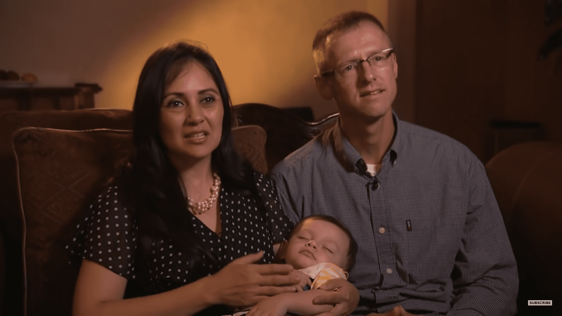 Mercy Casanelles and her husband Rich Cushworth with their biological son, Jacob. | Source: youtube.com/BBC News