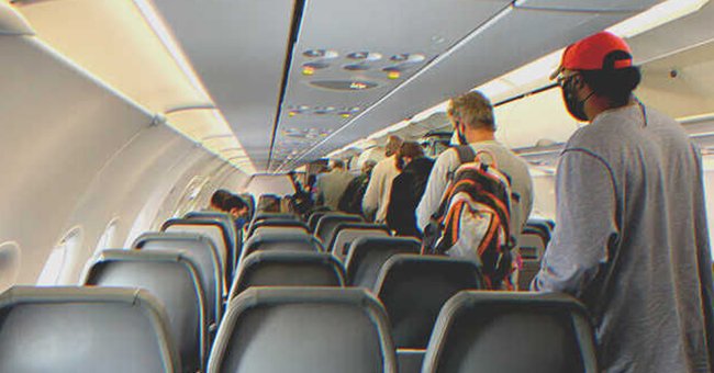 Passengers deboarding a plane | Source: Shutterstock