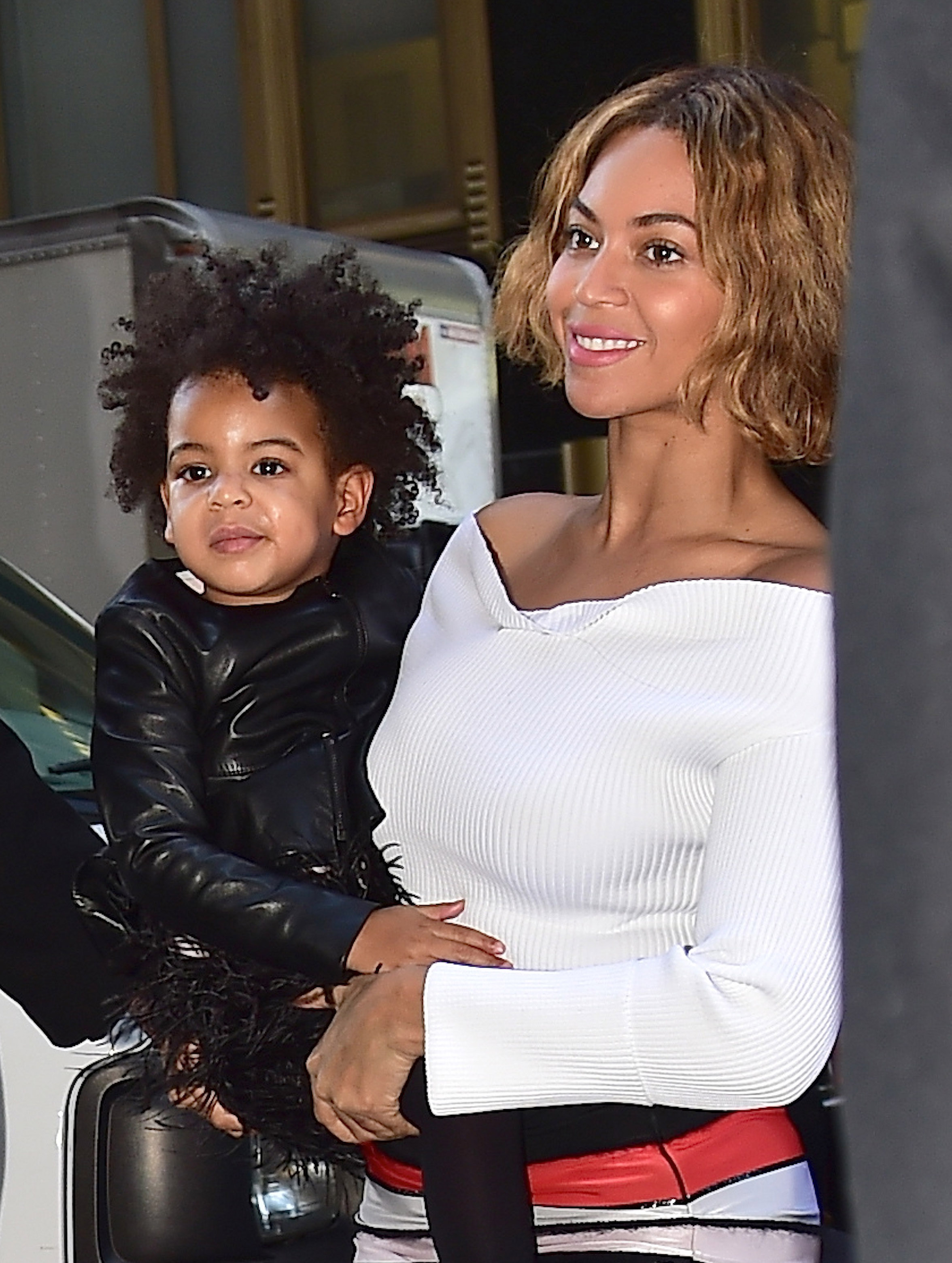 Beyonce Knowles and Blue Ivy Carter pictured in Midtown on November 4, 2014, in New York City. | Source: Getty Images