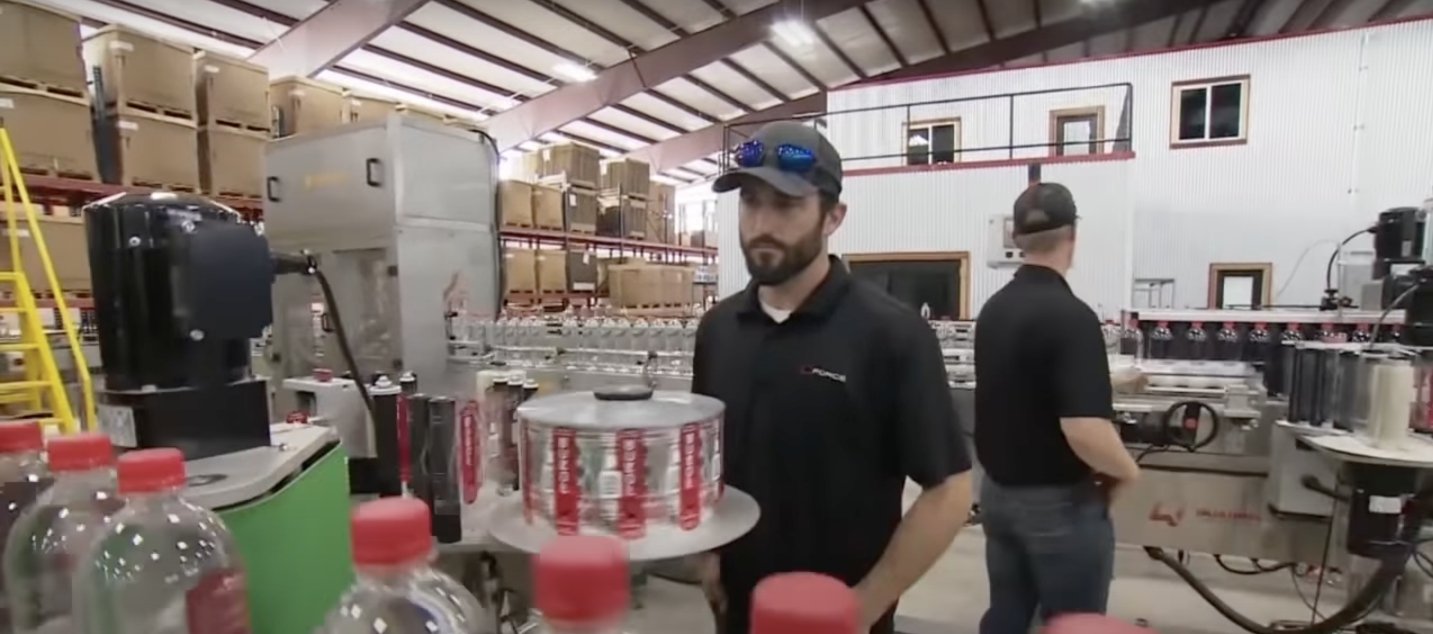 The water bottling company on the ranch | Photo: Youtube.com/TODAY
