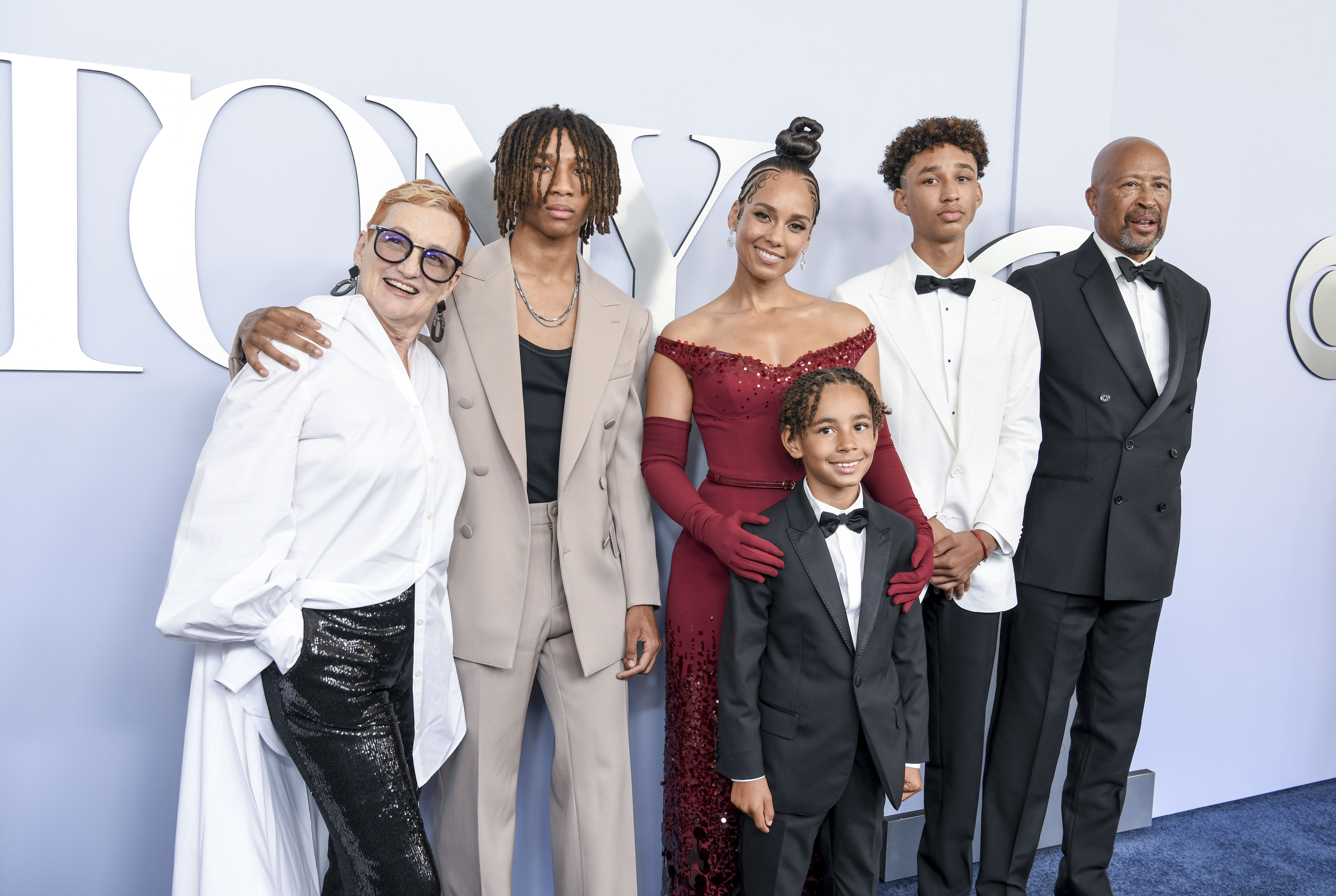 Alicia Keys, her children and parents at THE 77TH ANNUAL TONY AWARDS in New York City, on June 16, 2024. | Source: Getty Images