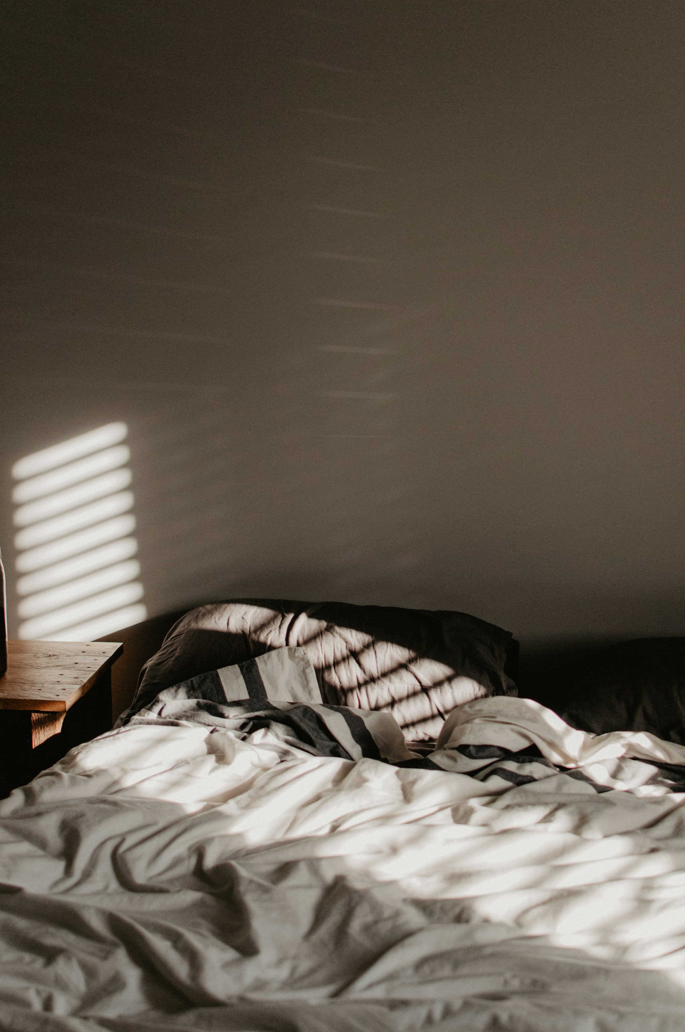 A bed | Source: Unsplash