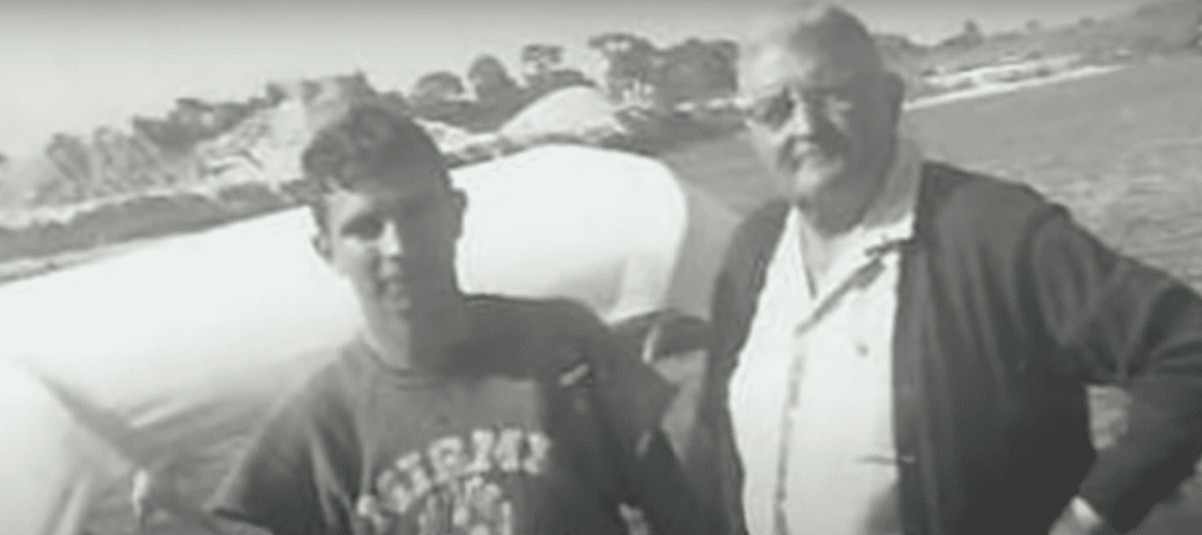 Dave Hickman als Teenager mit seinem Großvater. │Quelle: youtube.com/CBS Mornings