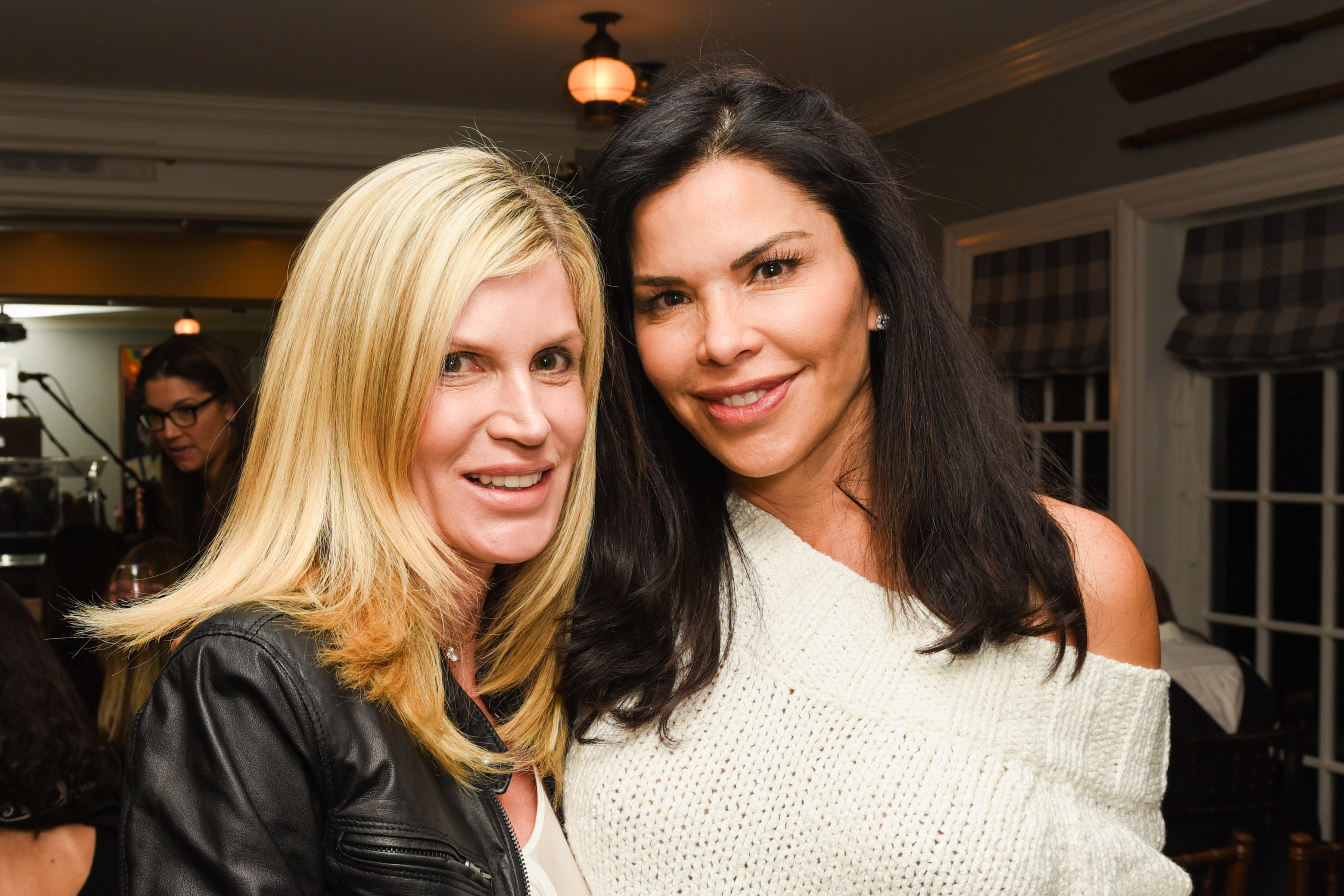 Nikki Joel and Lauren Sánchez Bezos at the Sound Breast Institute Reception in Los Angeles, California on February 23, 2017. | Source: Getty Images