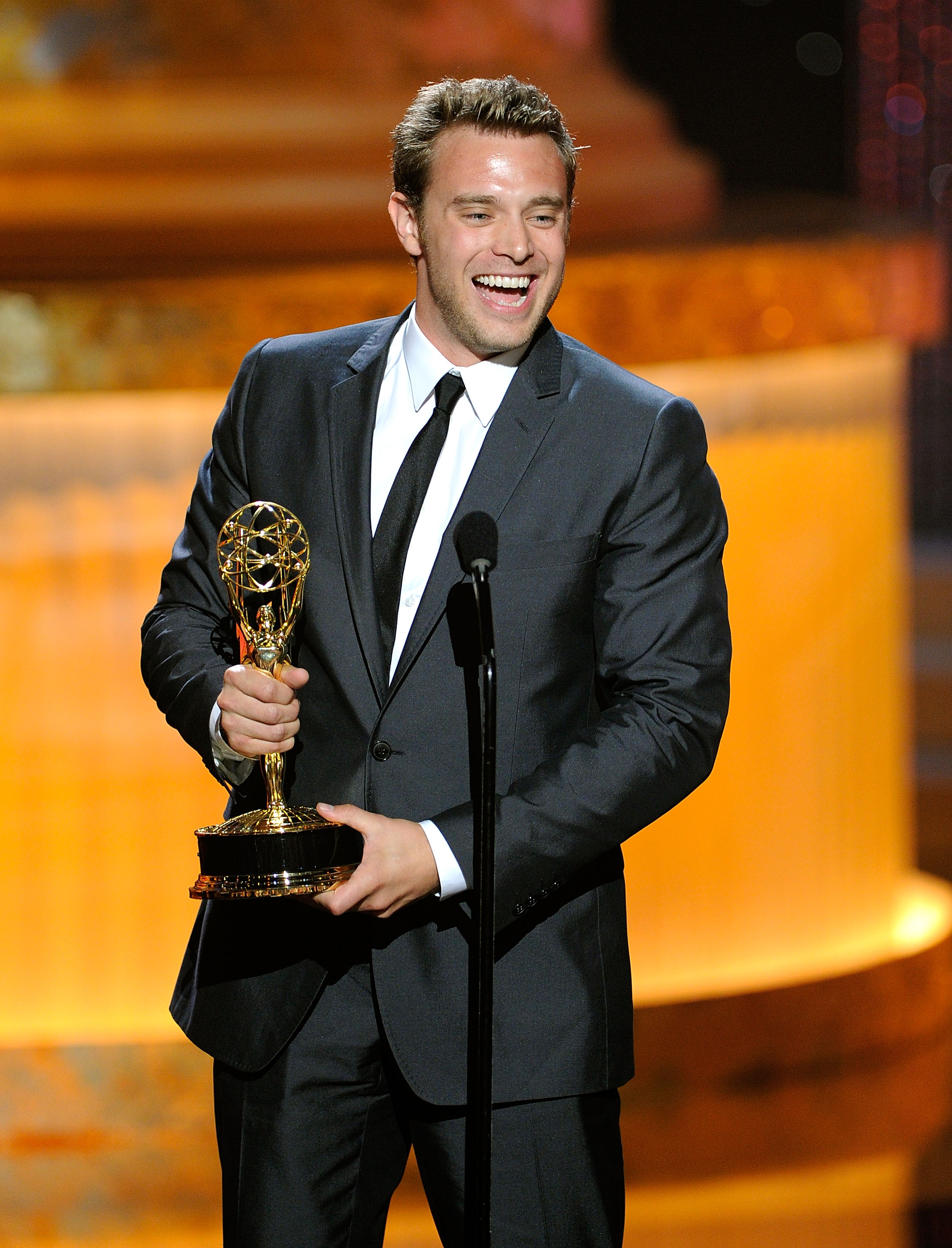 Billy Miller receives an award at the 37th Annual Daytime Entertainment Emmy Awards | Source: Getty Images