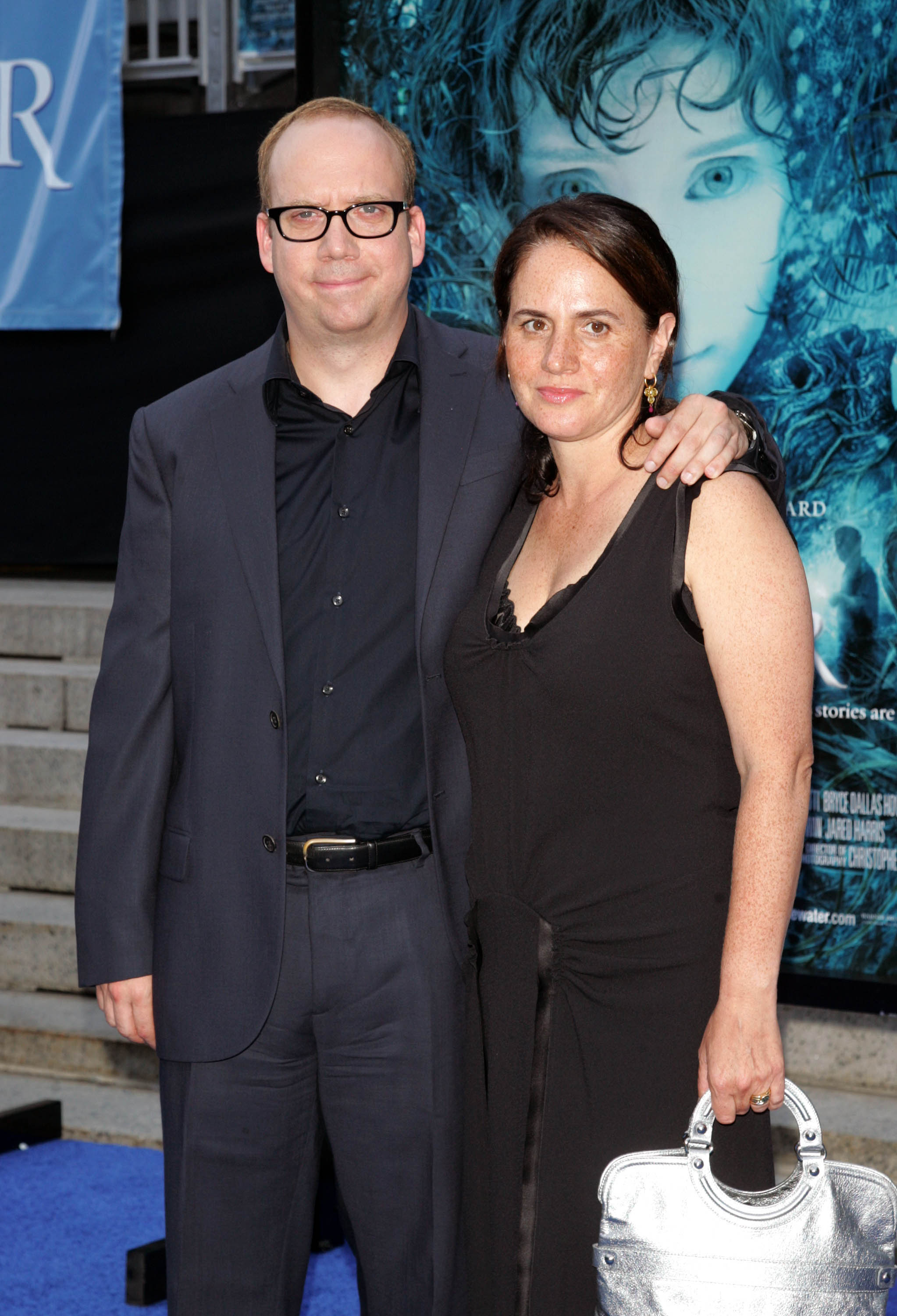 Paul Giamatti and Elizabeth Cohen Giamatti attend the "Lady in the Water" New York Premiere-Outside Arrivals at the American Museum of Natural History on July 17, 2006, in New York City, New York. | Source: Getty Images
