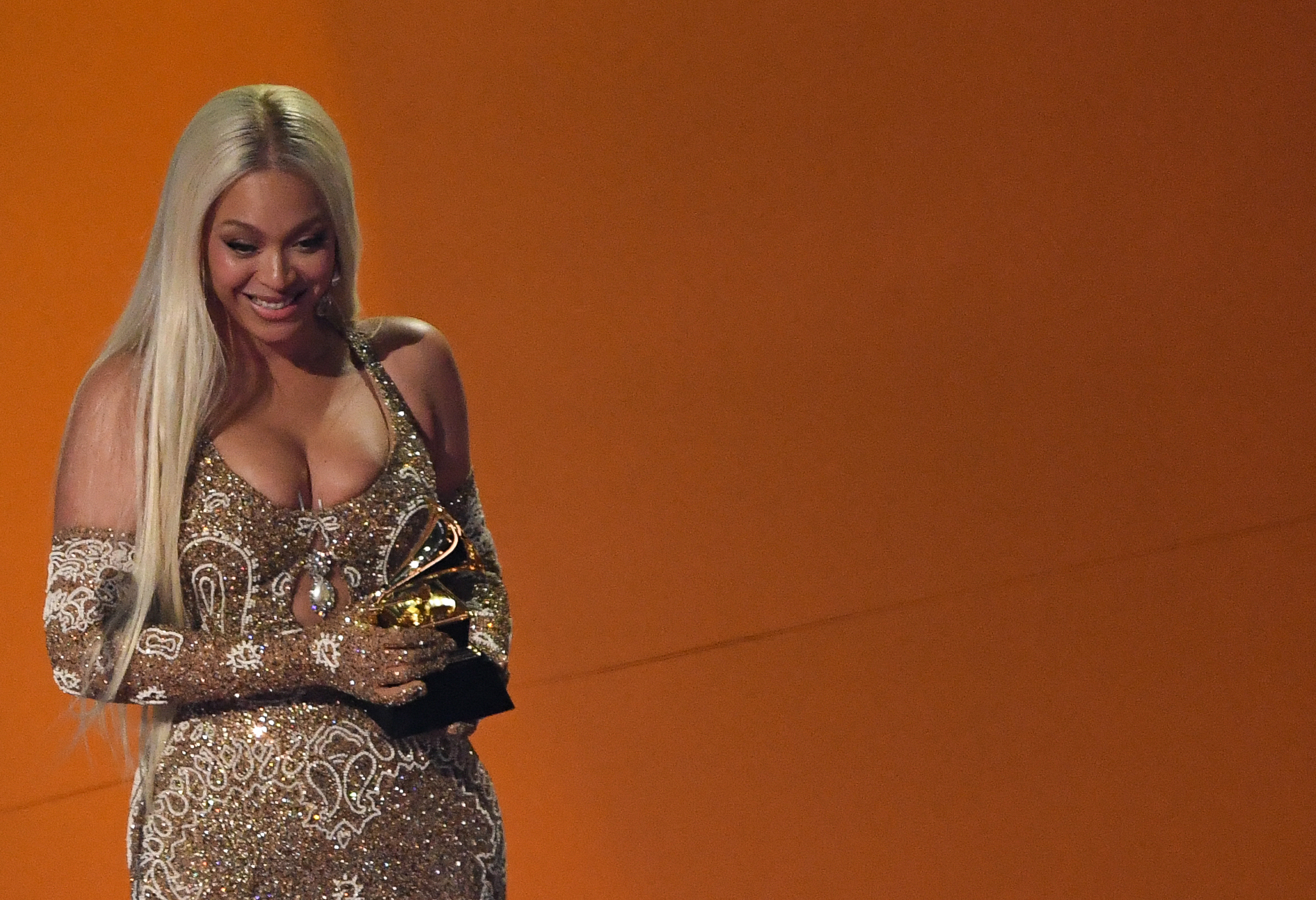 Beyoncé wins the award for Best Country Album on February 2, 2025 | Source: Getty Images