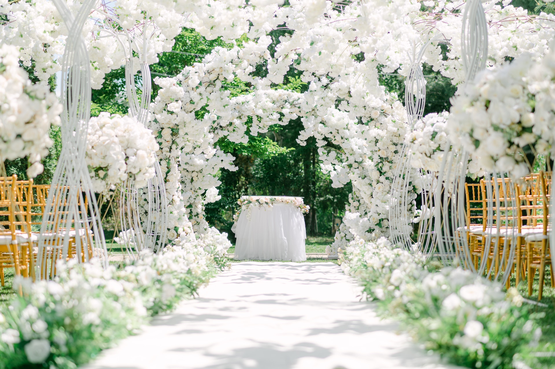 A wedding venue adorned with flowers | Source: Pexels