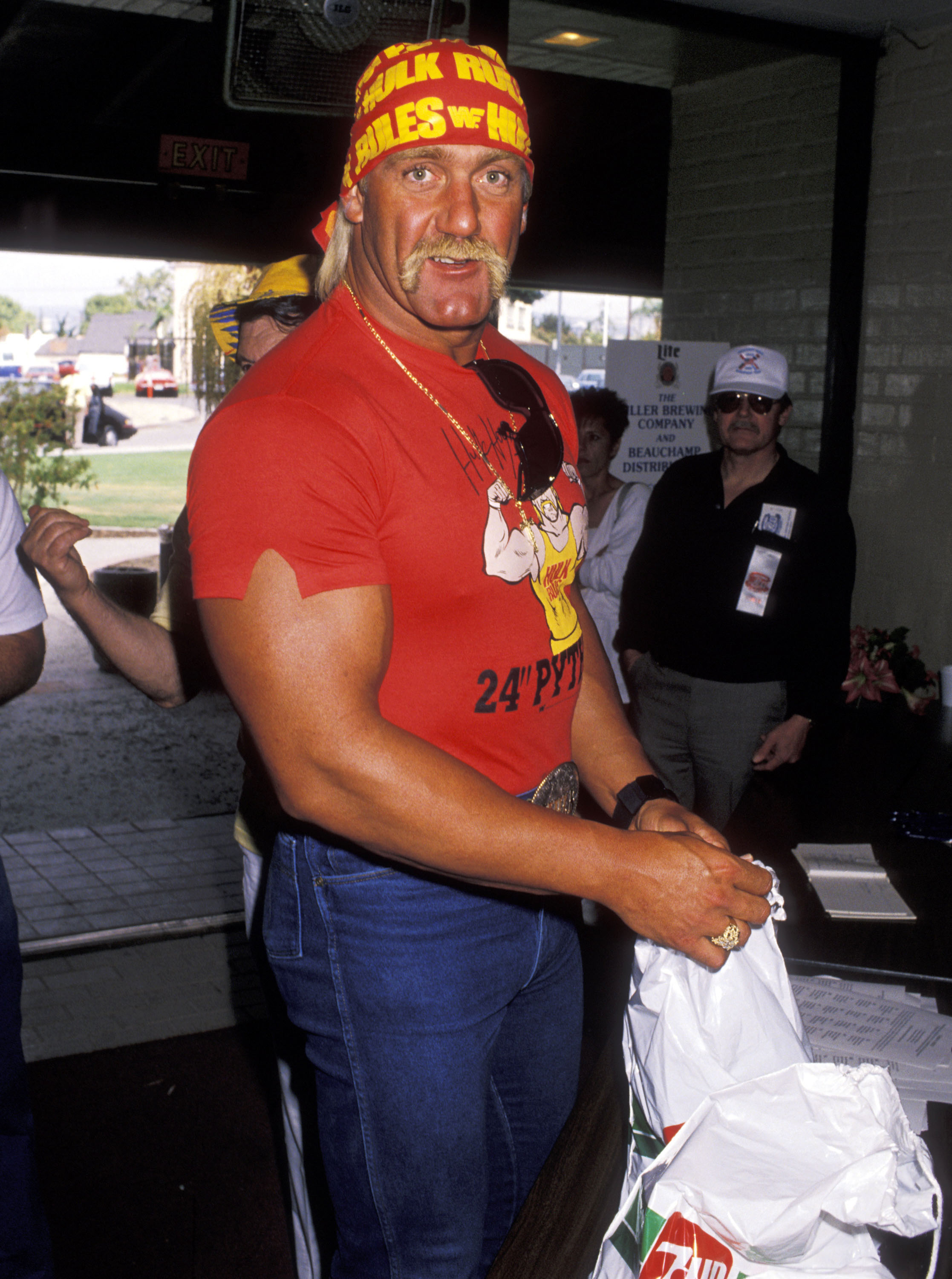 Hulk Hogan pictured at Rancho Park Golf Course in Los Angeles May 19, 1990 | Source: Getty Images