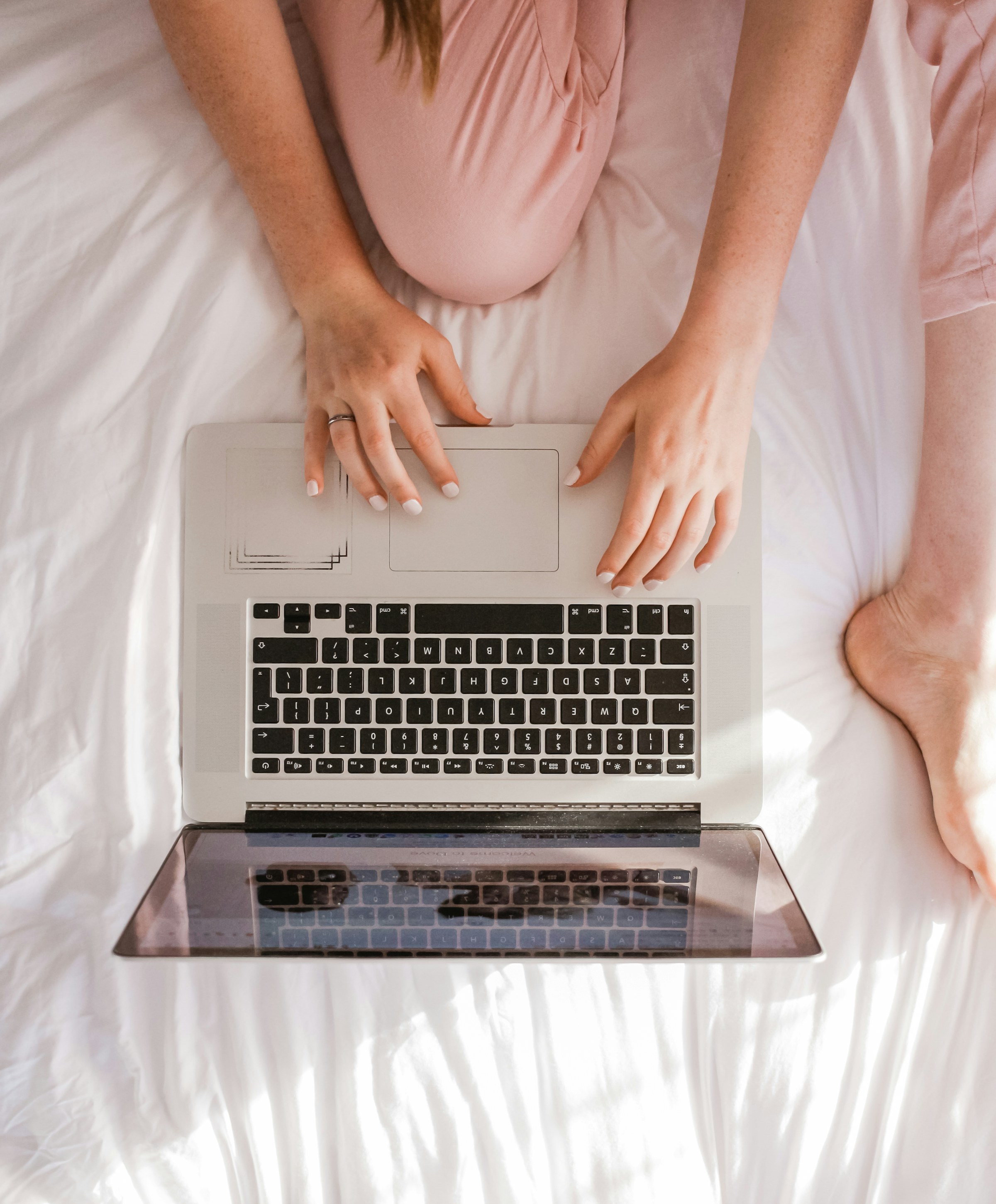 Woman using a laptop | Source: Unsplash