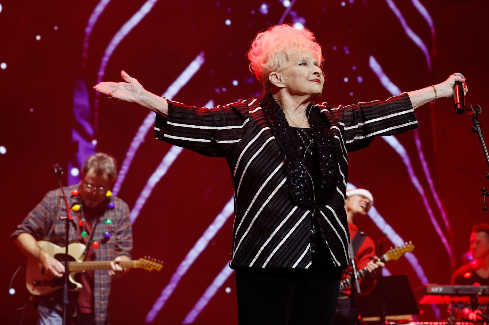 Brenda Lee performing during the All for the Hall concert hosted by Keith Urban and Vince Gill on December 5, 2023, in Nashville, Tennessee. | Source: Getty Images