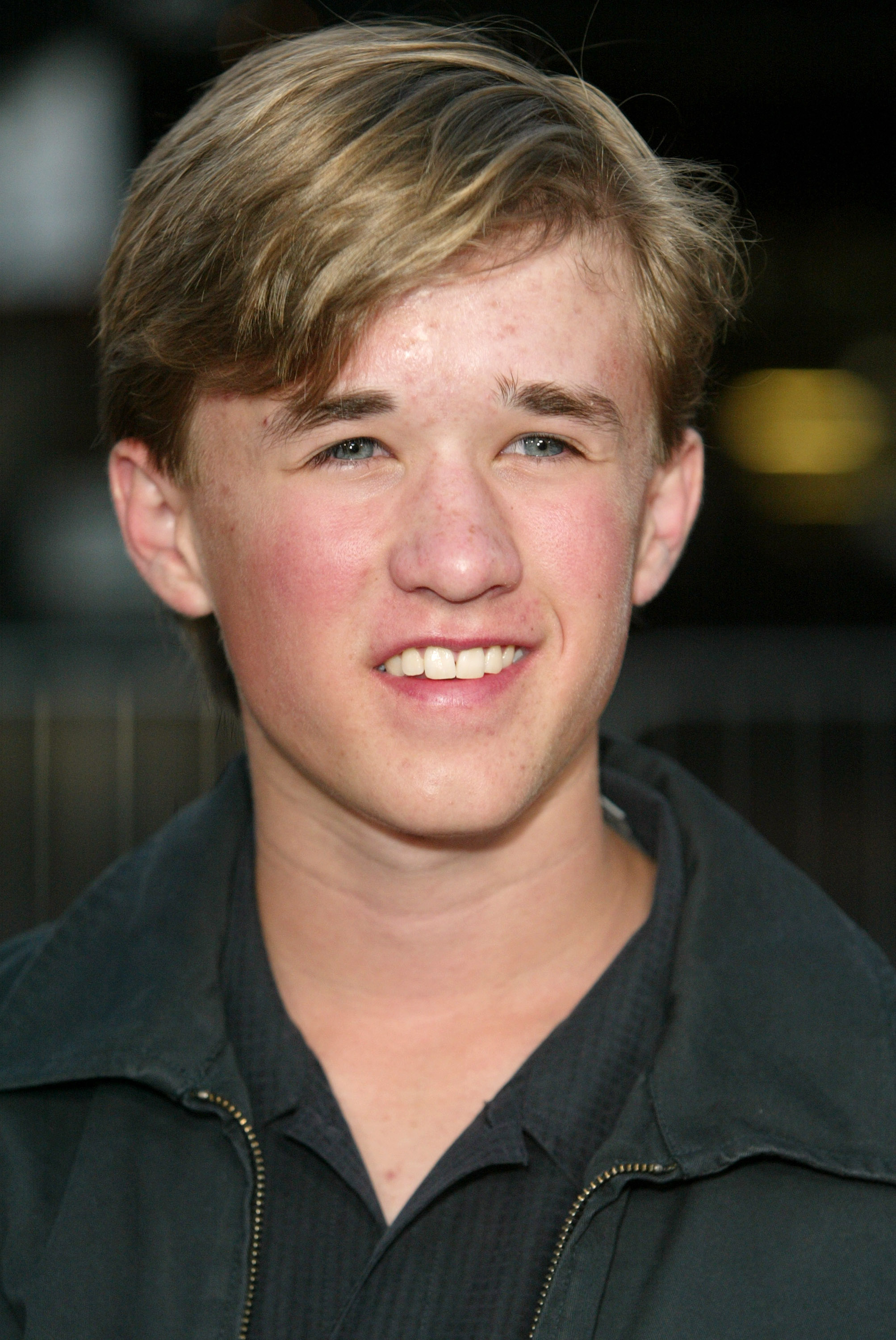 The Hollywood star during a special screening of "It Runs in the Family" in Westwood, California, 2003. | Source: Getty Images