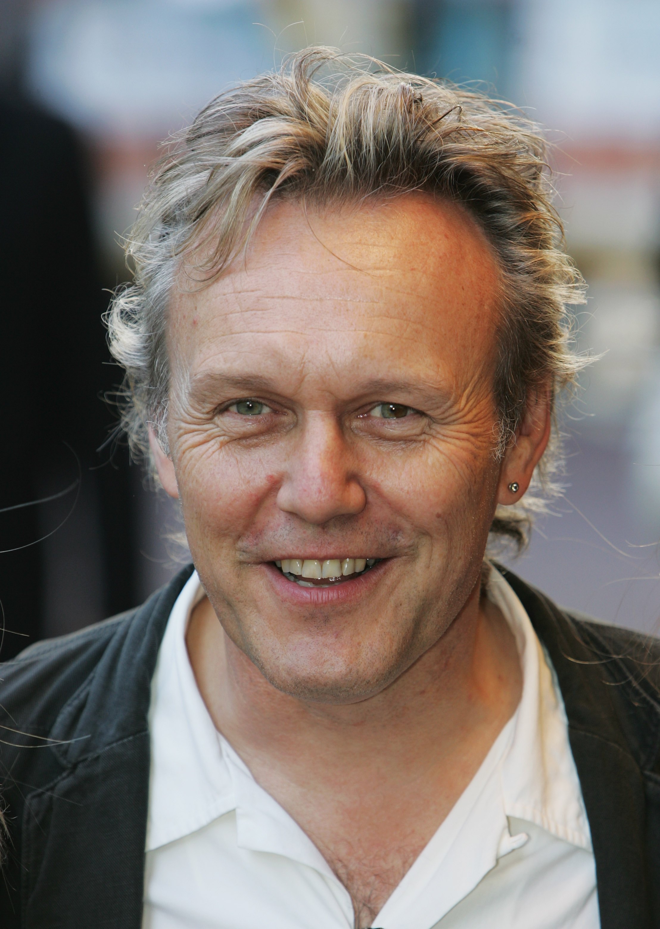 Anthony Head smiles for a portrait during a public appearance, the veteran actor enjoying a career that spanned television, film, radio, and stage, earning him generations of devoted fans. | Source: Getty Images
