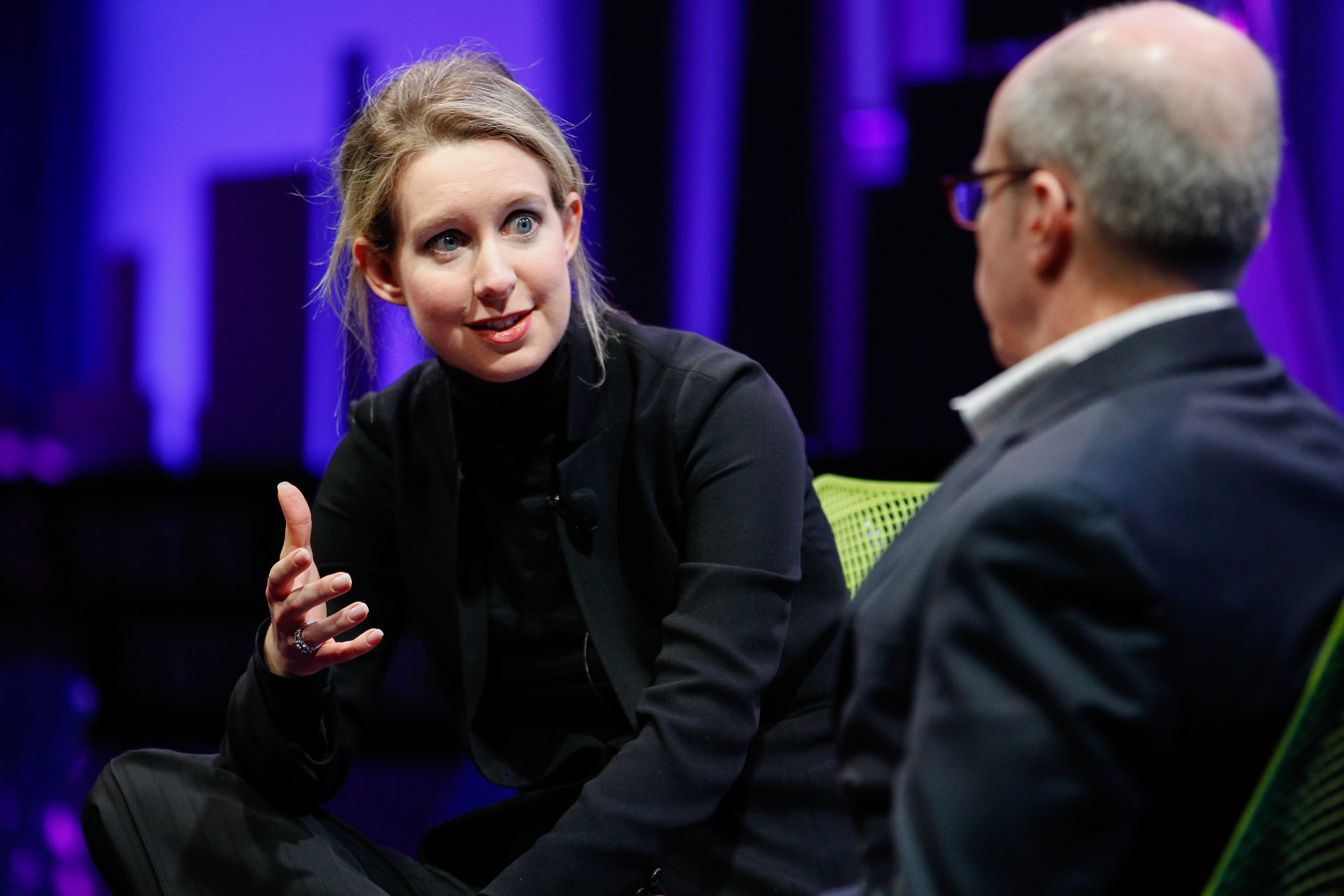 Elizabeth Holmes and Alan Murray at the Fortune Global Forum at the Fairmont Hotel on November 2, 2015, in San Francisco, California. | Source: Getty Images