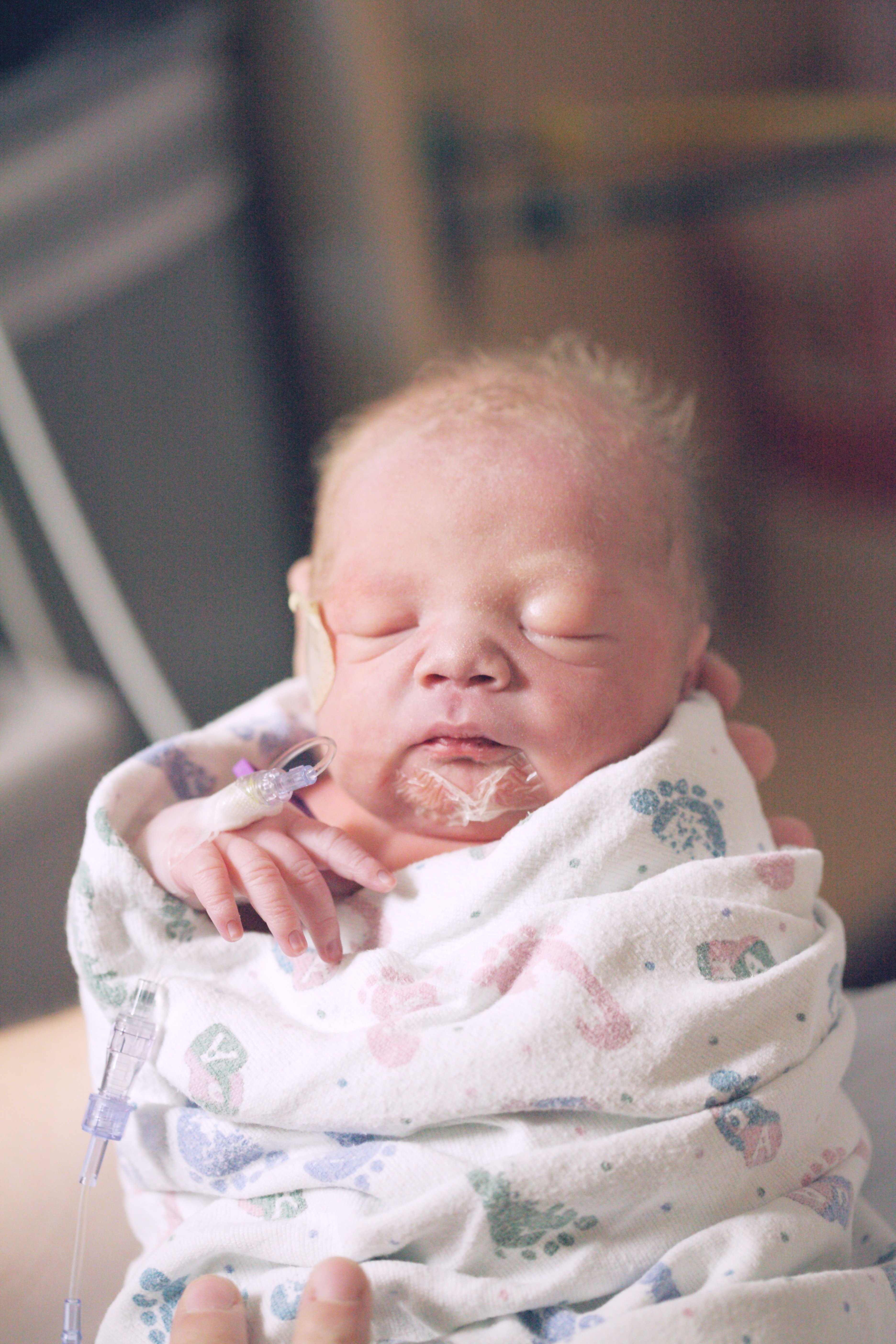 A newborn baby | Source: Unsplash.com