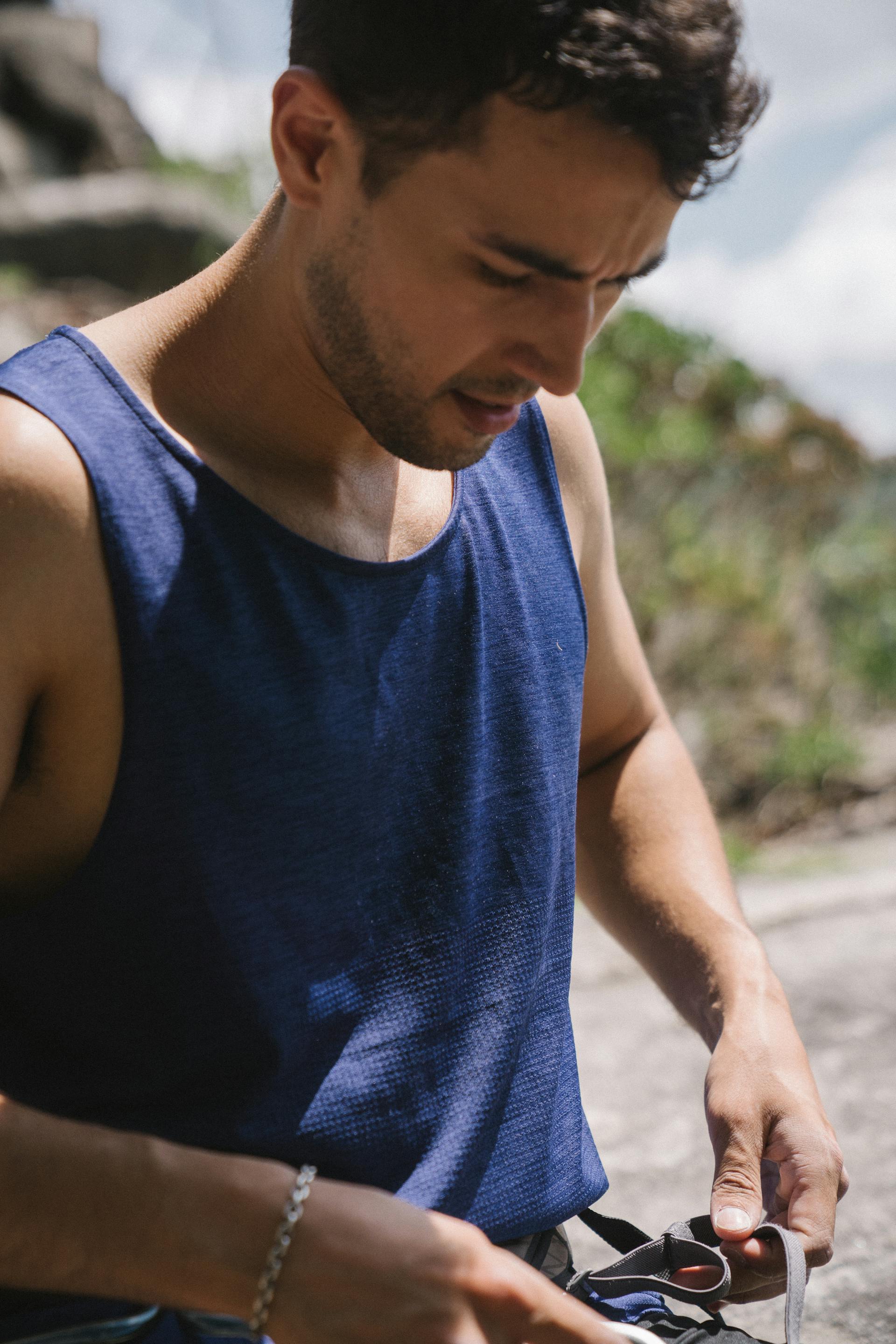 A man frowning | Source: Pexels