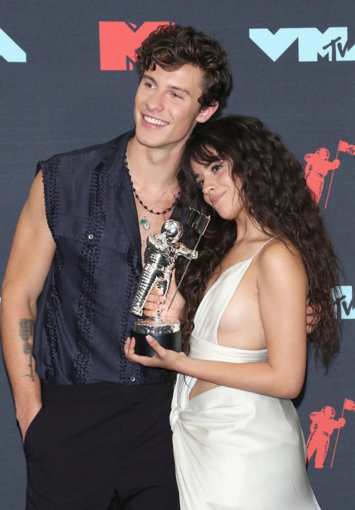 Shawn Mendes and Camila Cabello pose in the Press Room during the 2019 MTV Video Music Awards. | Source: Getty Images