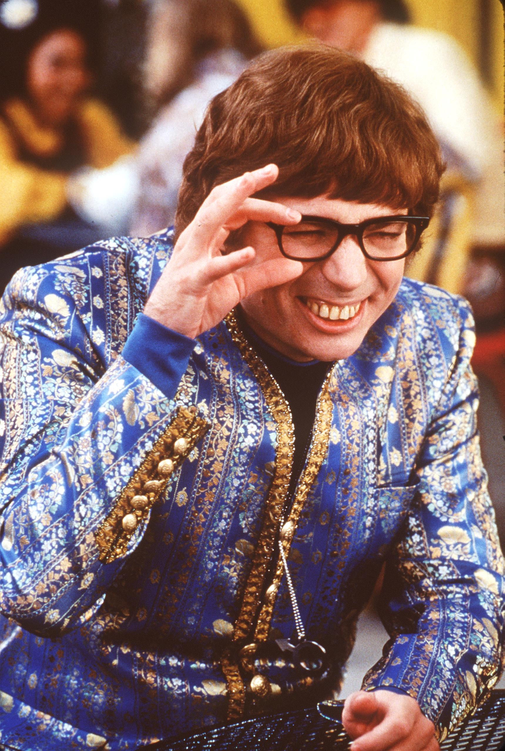Mike Myers stars in "Austin Powers: The Spy Who Shagged Me.", 1999 | Source: Getty Images