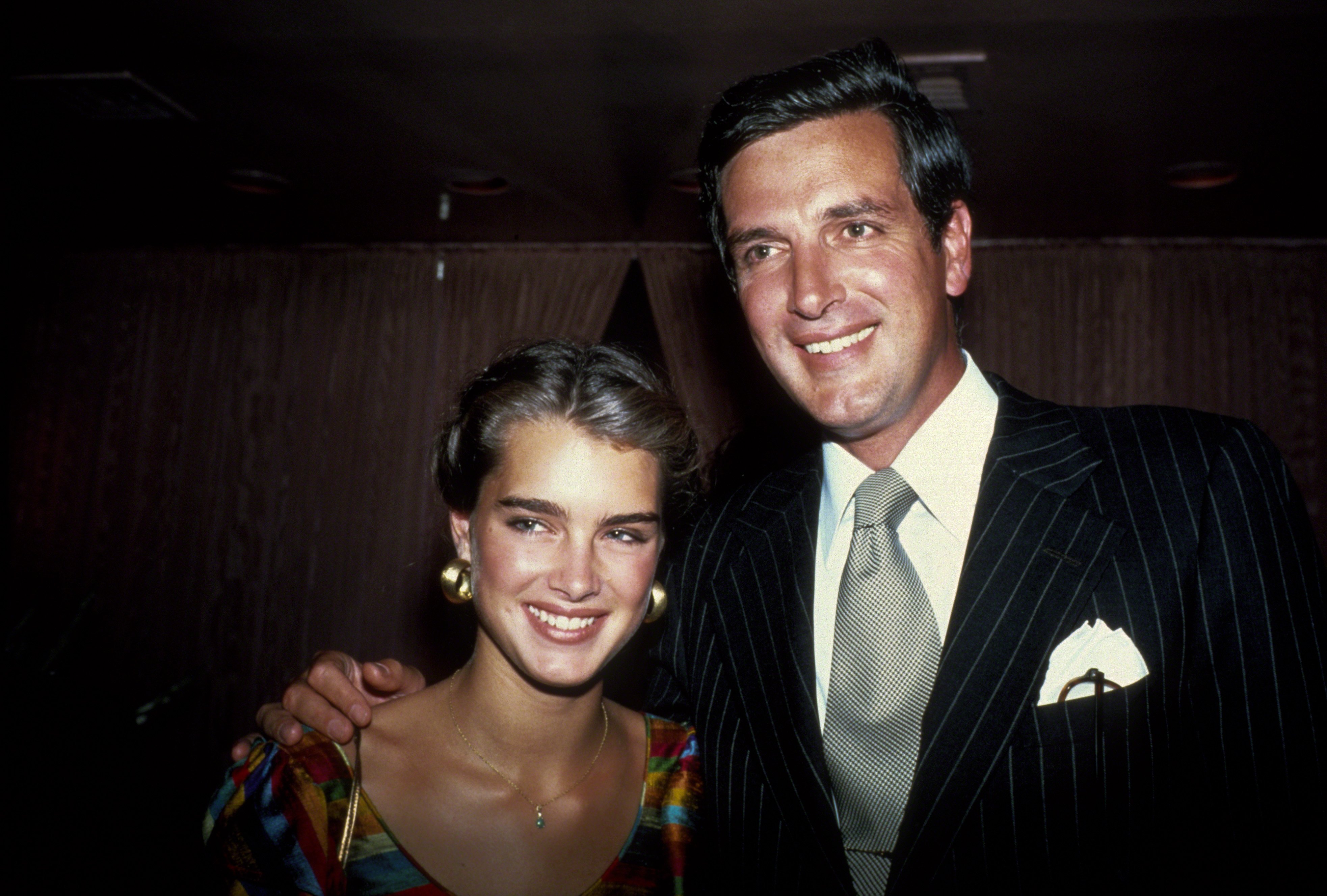 Brooke Shields and her father, Francis Alexander Shields Jr. at an event in 1981, in New York City. | Source: Getty Images