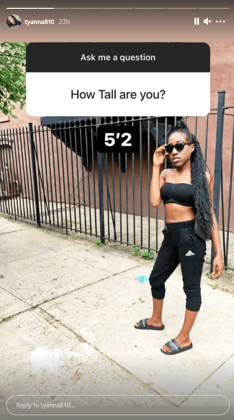 T'yanna Wallace's answer to a fan's question about her height | Photo: Instagram/ tyanna810