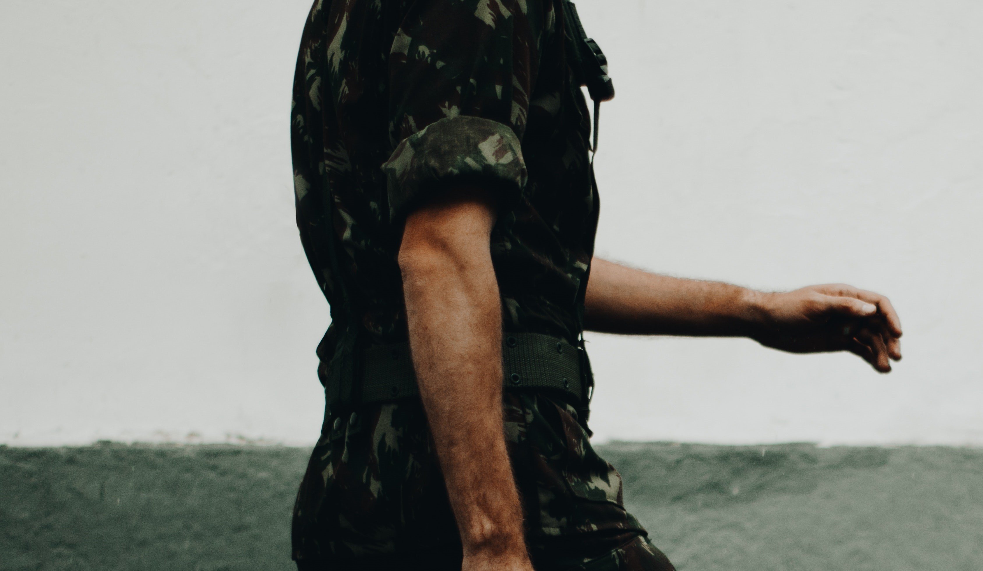 OP's parents didn't want him to enlist in the military. | Source: Pexels
