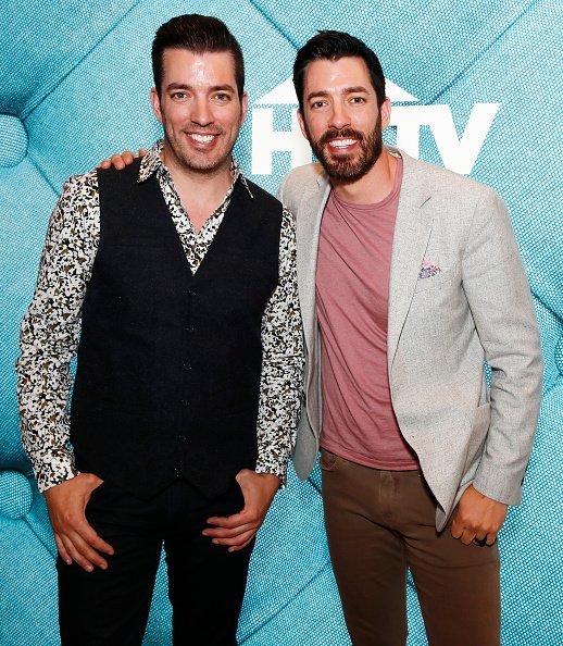 Jonathan Scott and Drew Scott at Alice Tully Hall on April 10, 2019 in New York City | Photo: Getty Images