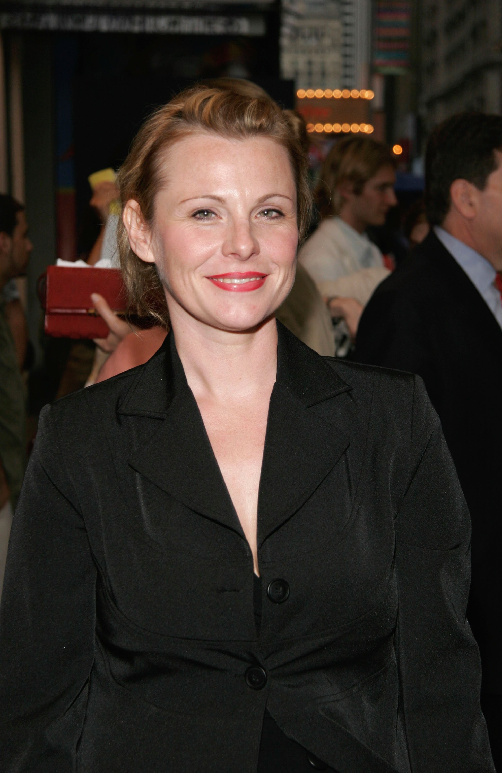 Angelica Torn arrives to the opening night of "The Constant Wife" June 16, 2005, in New York City. | Source: Getty Images. Angelica Torn arrives to the opening night of "The Constant Wife" June 16, 2005, in New York City. | Source: Getty Images.