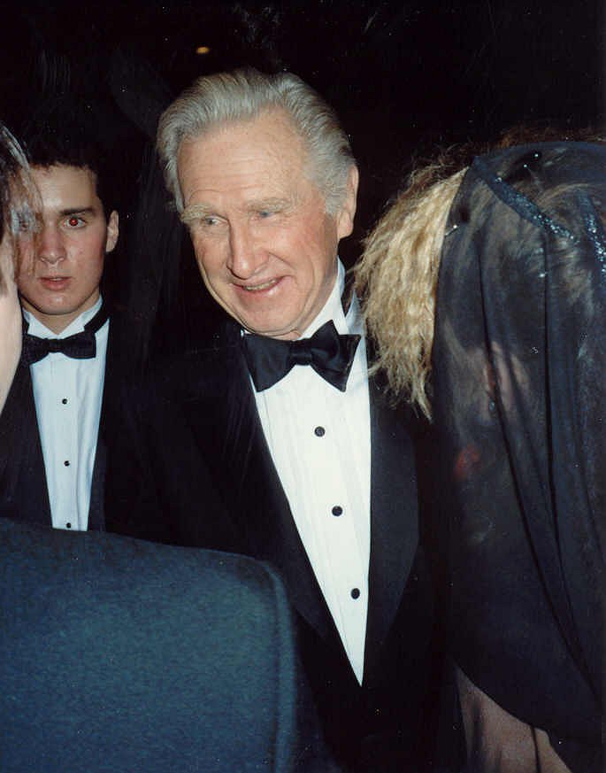Lloyd Bridges at the 61st Academy Awards in 1989 | Photo: Wikimedia Commons Images