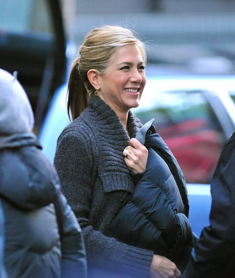 Jennifer Aniston vue sur le tournage de "Wanderlust" dans les rues de Manhattan le 19 novembre 2010 à New York. | Source : Getty Images