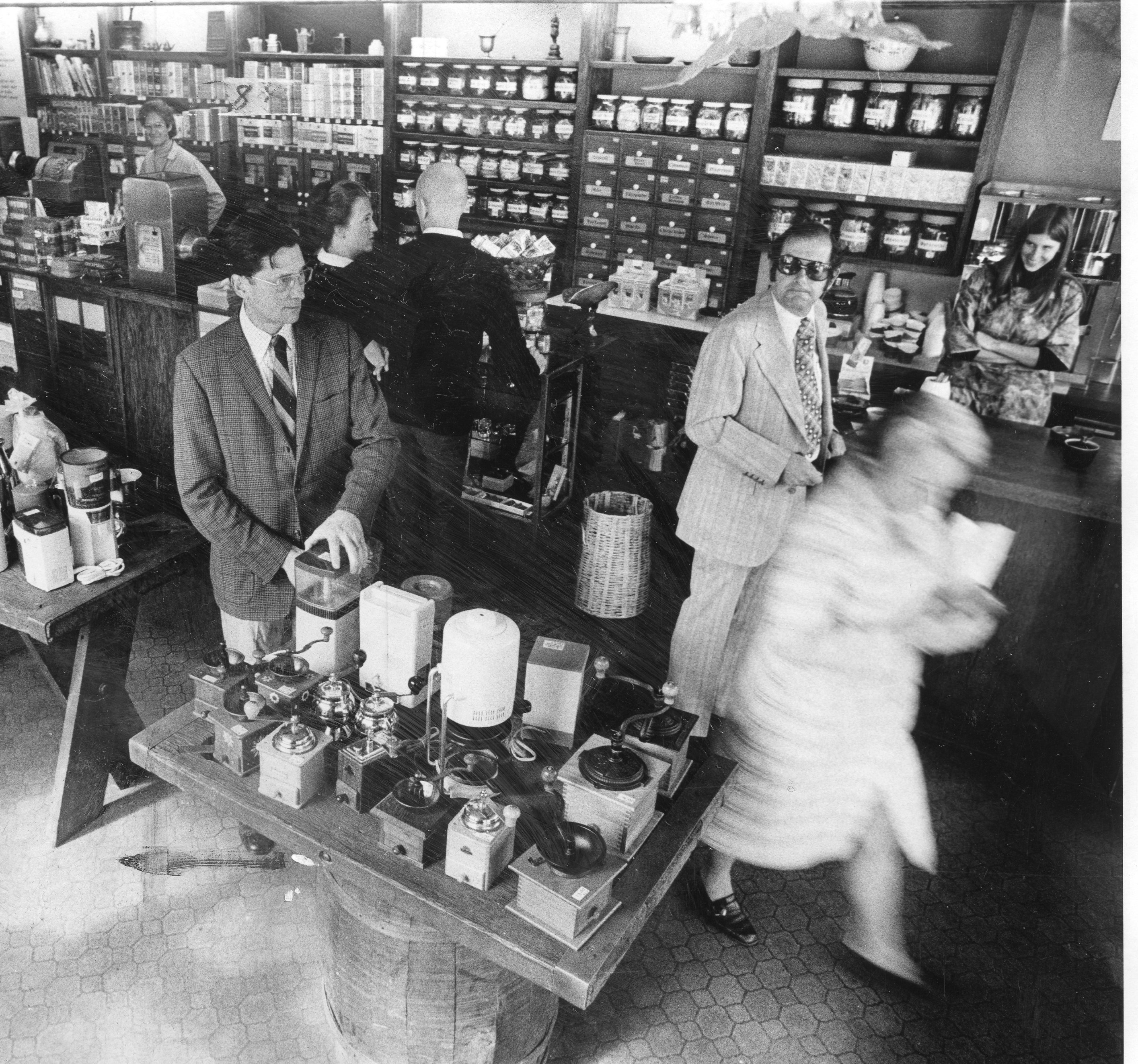 Alfred Peet at his shop in Berkeley, Peet's Coffee, on May 4, 1973 | Source: Getty Images