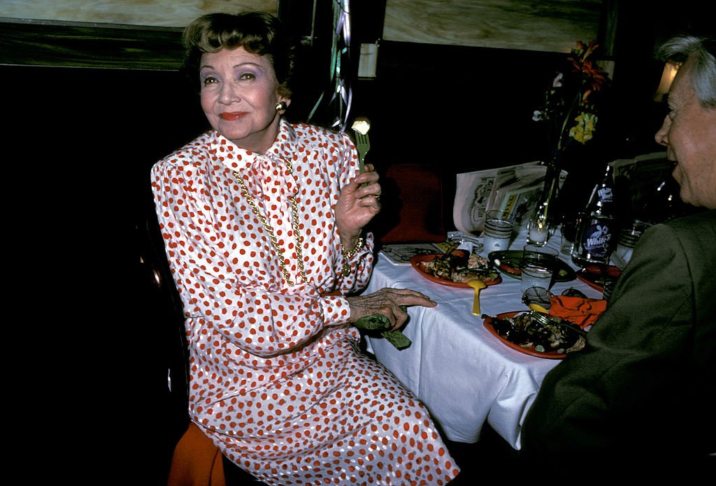 Claudette Colbert at Shubert Alley in New York City, New York, United States circa 1983 | Photo: Getty Images