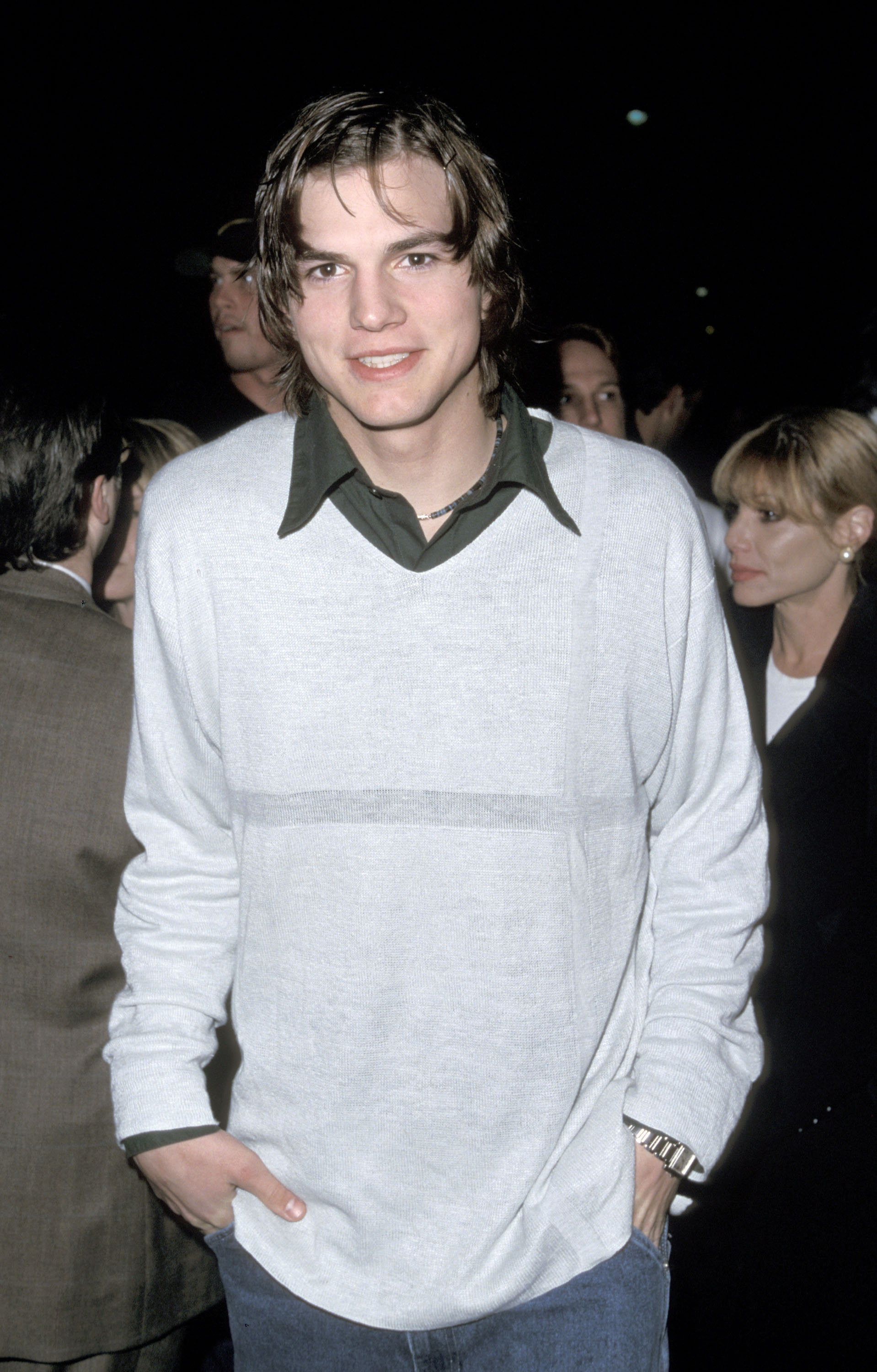 Ashton Kutcher during the premiere of "Varsity Blues" in Hollywood, California, in 1999. | Source: Getty Images