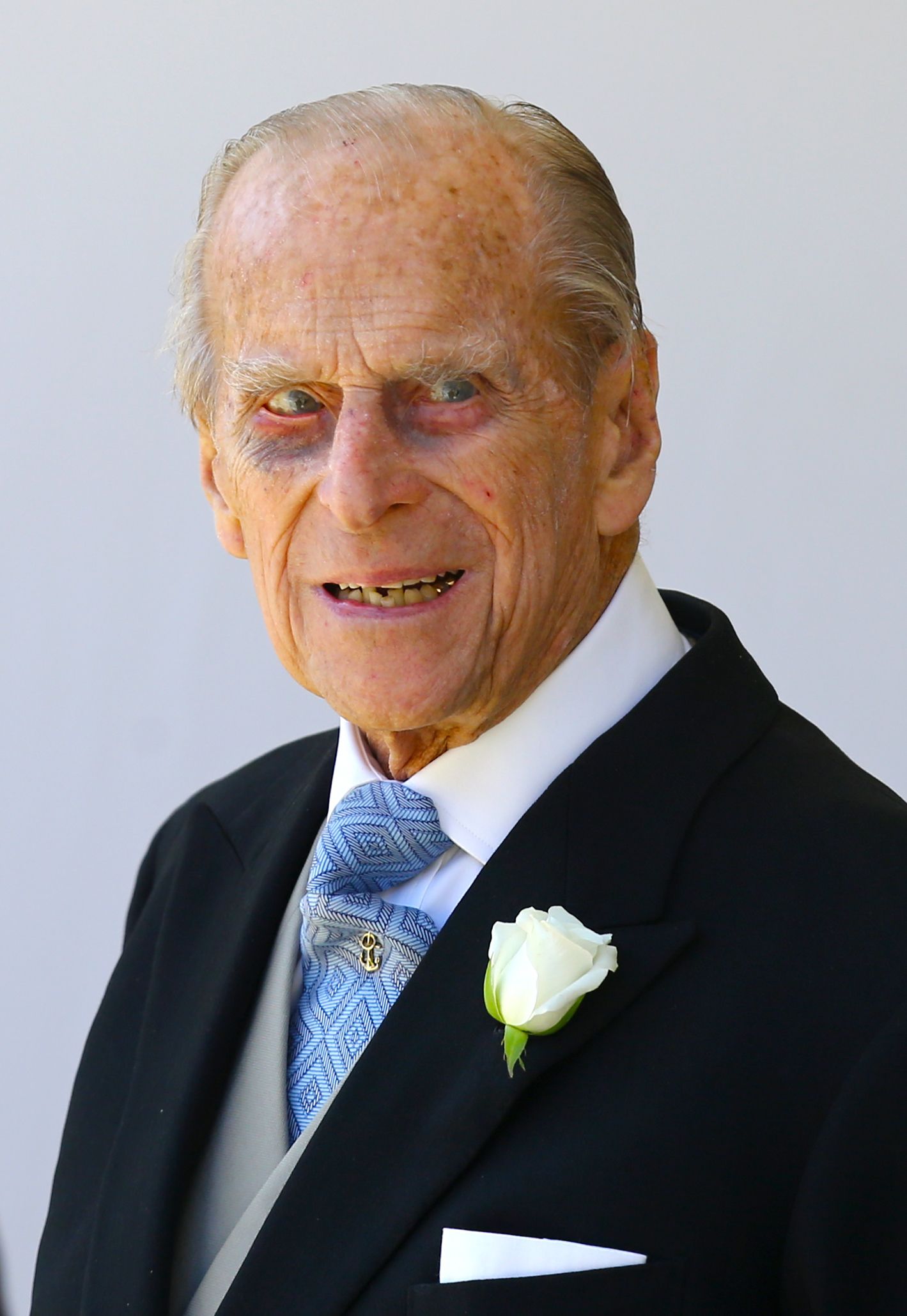 Prince Philip leaves St George's Chapel at Windsor Castle after the wedding of Prince Harry to Meghan Markle on May 19, 2018 in Windsor, England. | Photo: Getty Images