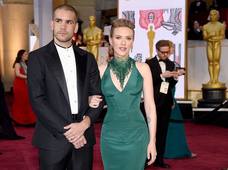 Scarlett Johansson and Romain Dauriac on February 22, 2015 in Hollywood, California | Photo: Getty Images